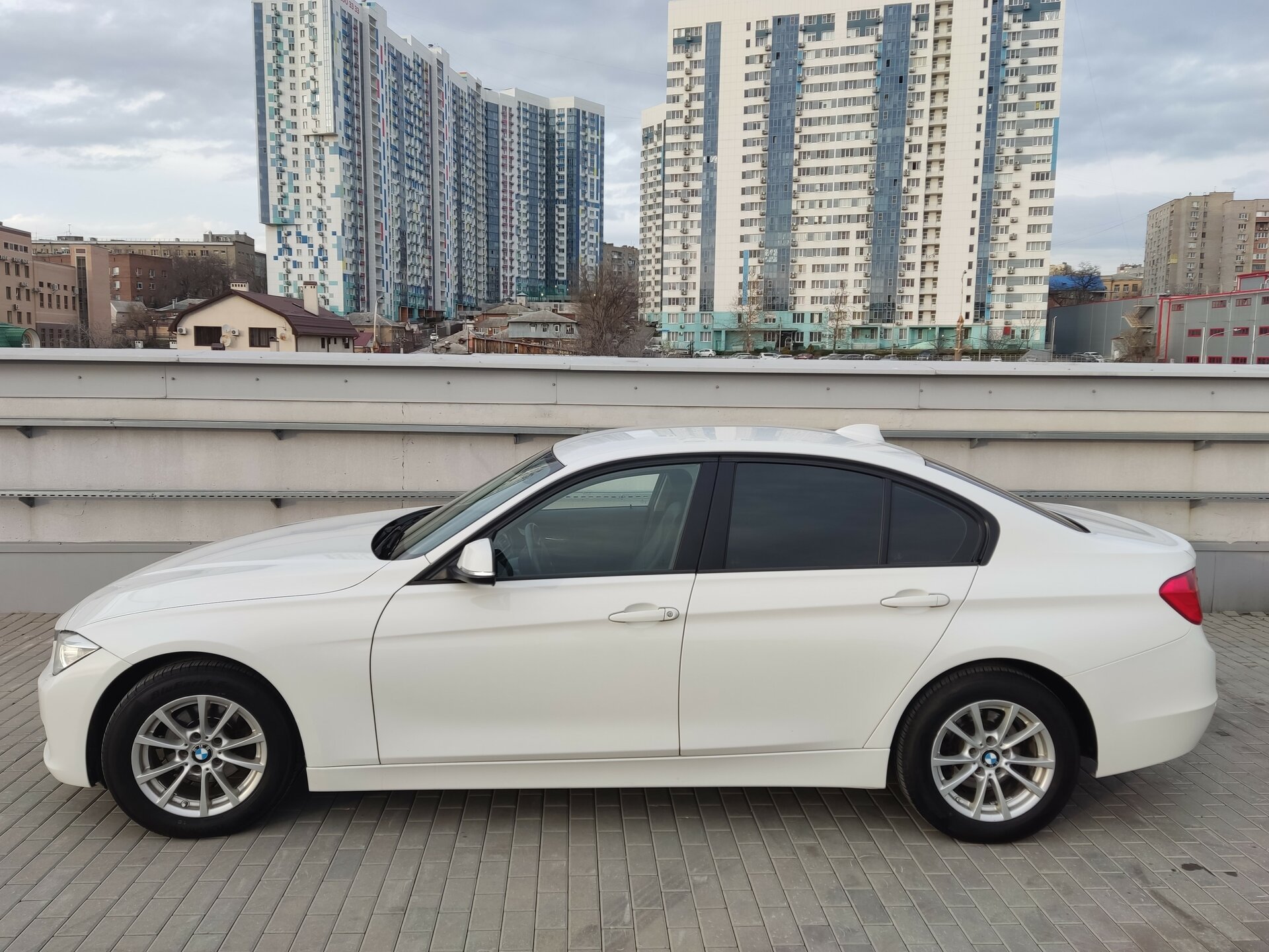 BMW 3 серии, VI (F3x) 2013