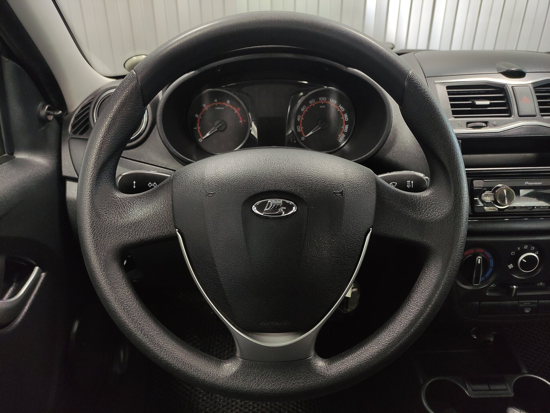 Lada (ВАЗ) Granta, I Рестайлинг 2019 Lada (ВАЗ) Granta, I Рестайлинг 2019