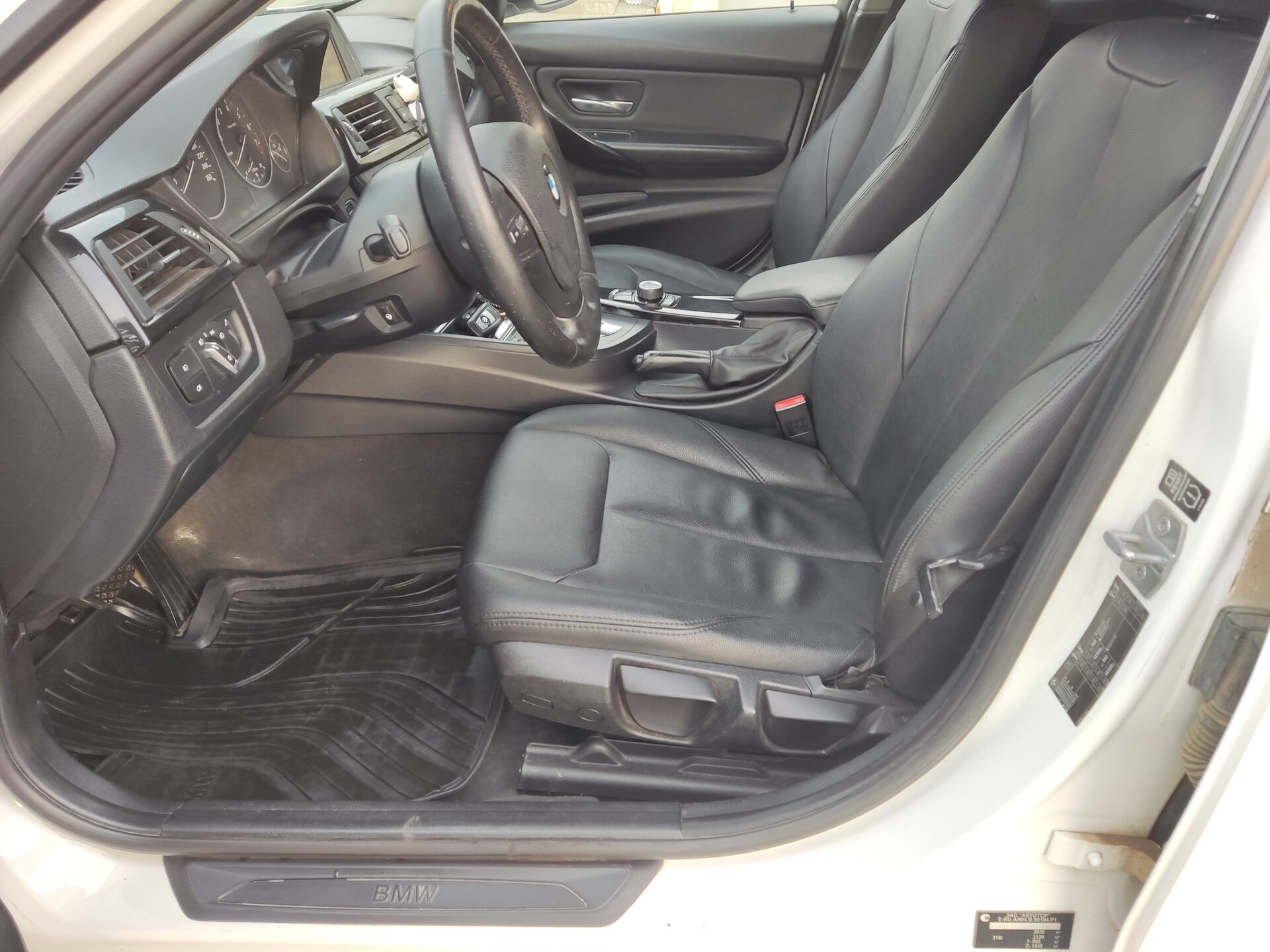 BMW 3 серии, VI (F3x) 2013