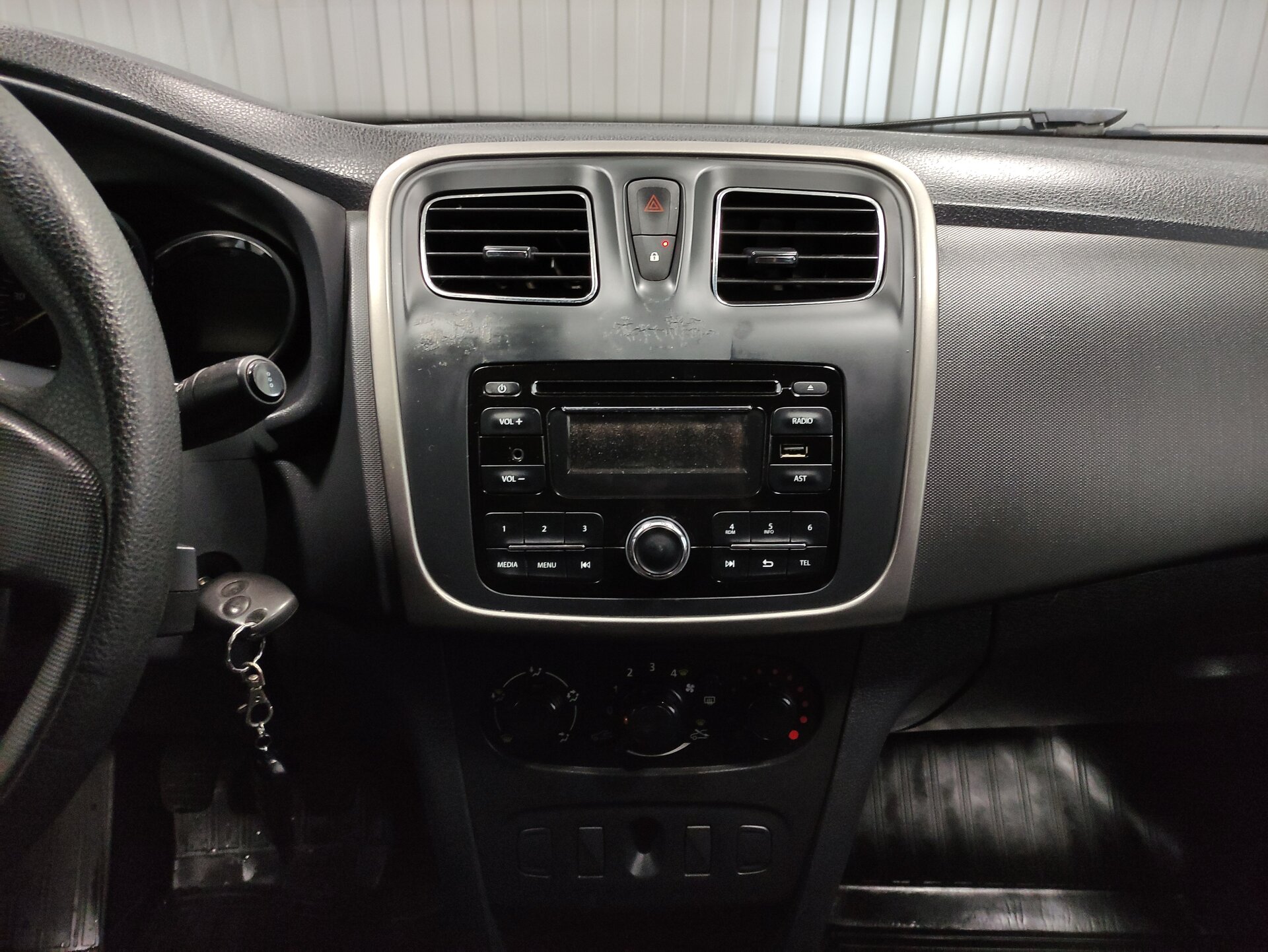 Renault Logan, II 2016 Renault Logan, II 2016