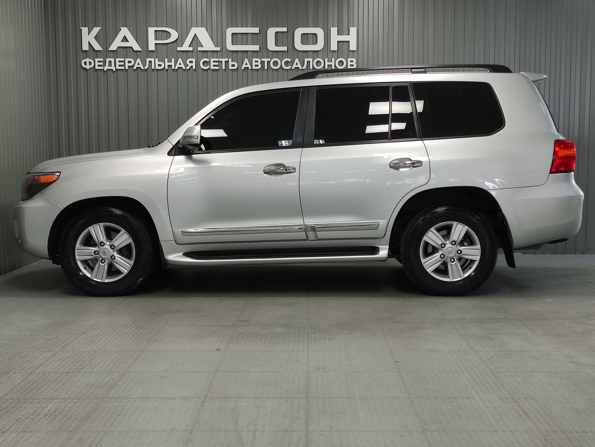 Toyota Land Cruiser, 200 Series Рестайлинг 1 2013 Toyota Land Cruiser, 200 Series Рестайлинг 1 2013