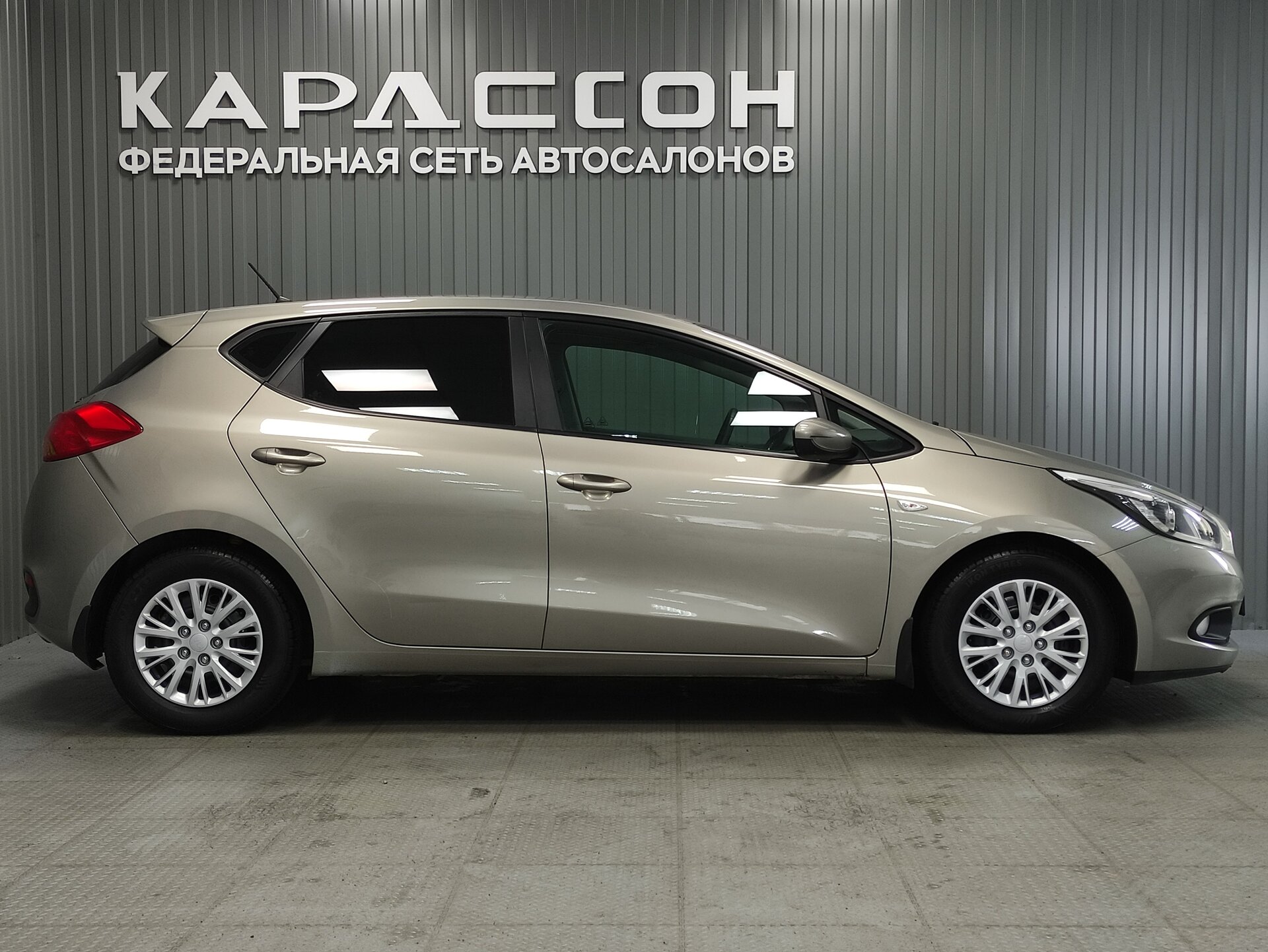Kia Ceed, II 2013 Kia Ceed, II 2013
