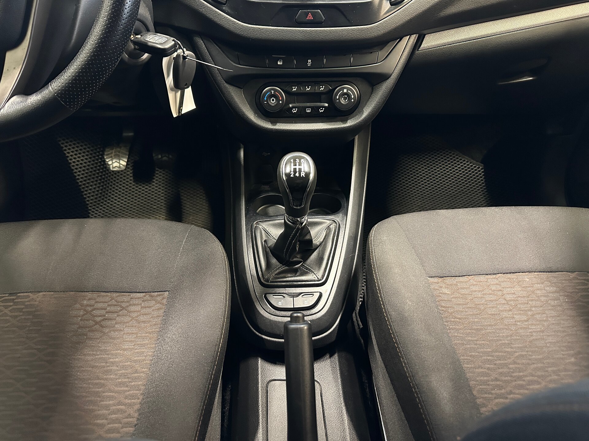 Lada (ВАЗ) Vesta, I 2017