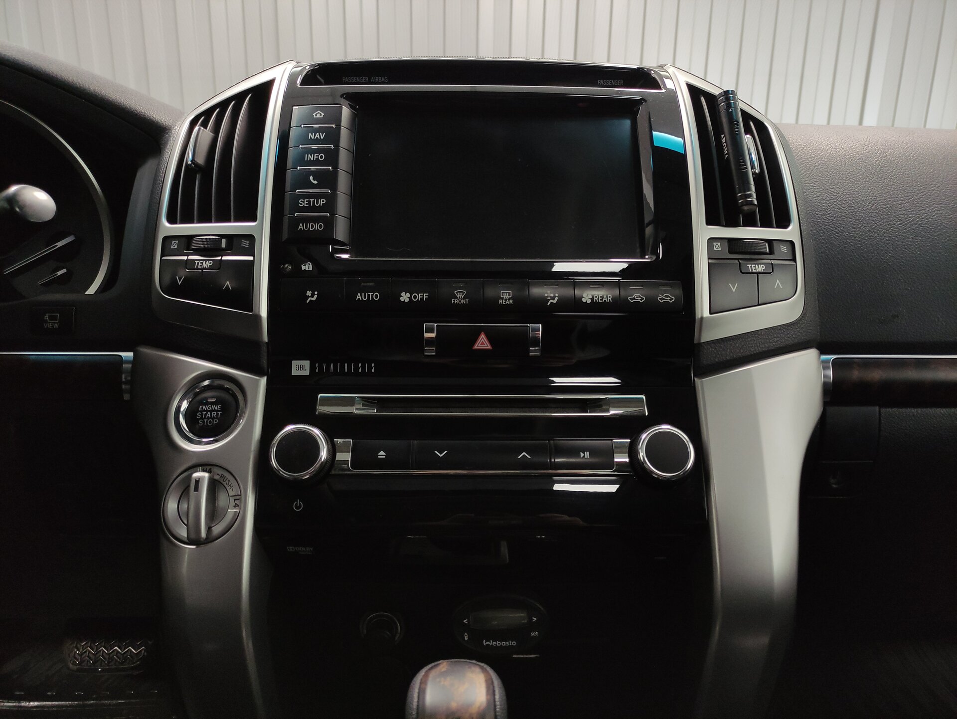 Toyota Land Cruiser, 200 Series Рестайлинг 1 2014