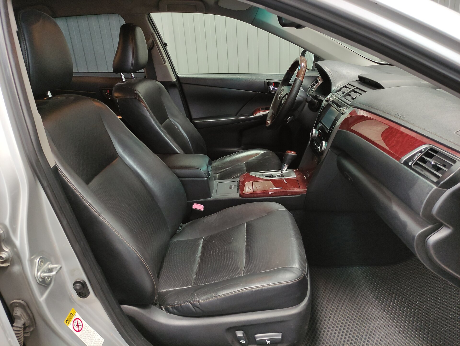 Toyota Camry, VII (XV50) 2011