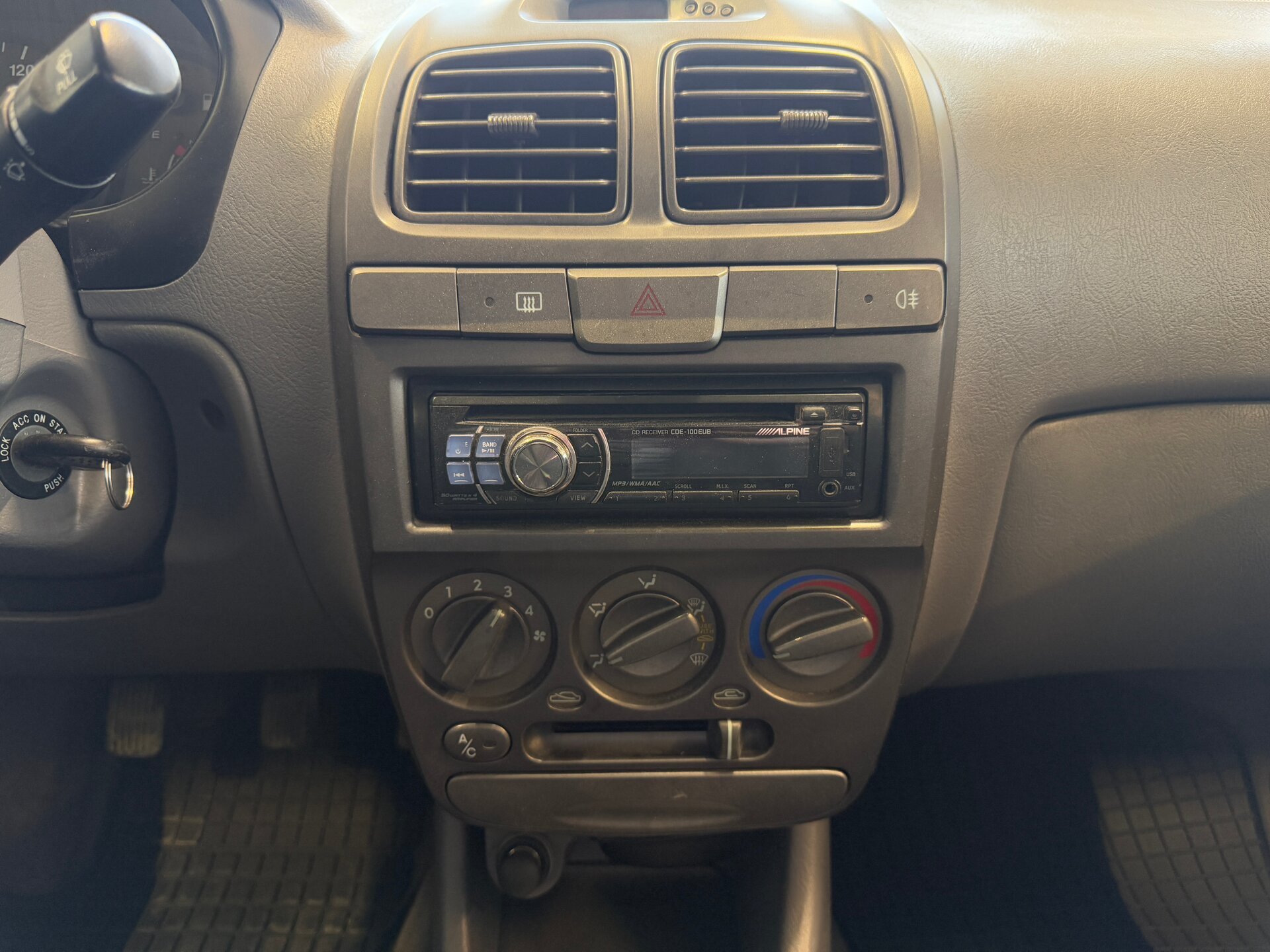 Hyundai Accent, II 2004