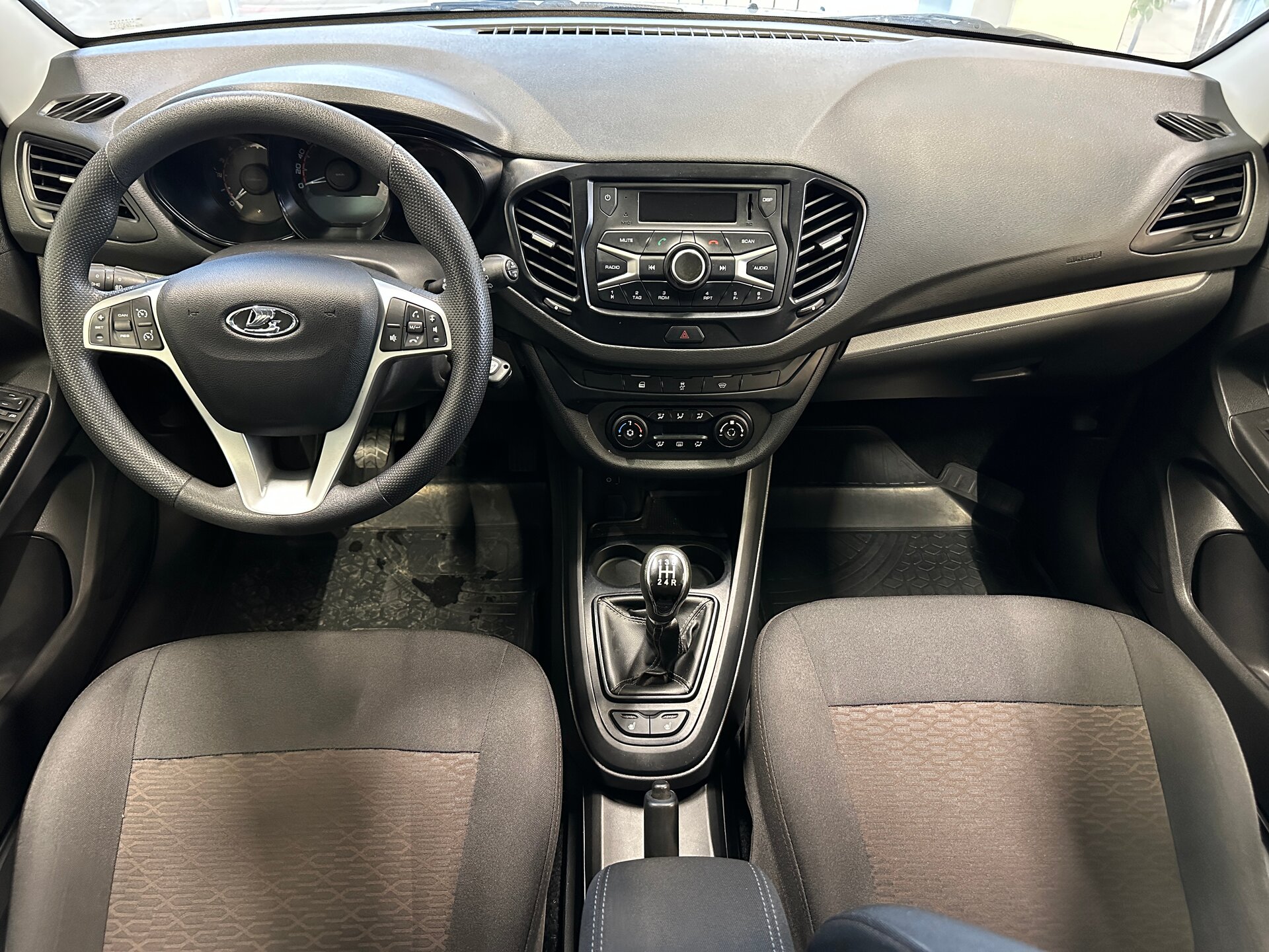 Lada (ВАЗ) Vesta, I 2019 Lada (ВАЗ) Vesta, I 2019