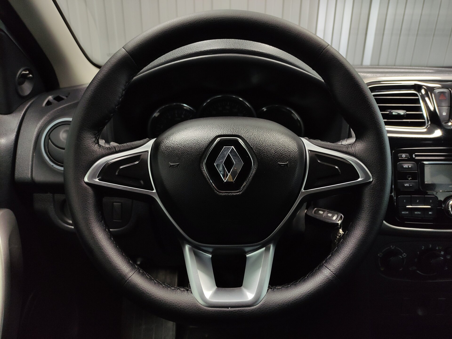 Renault Logan, II 2018 Renault Logan, II 2018