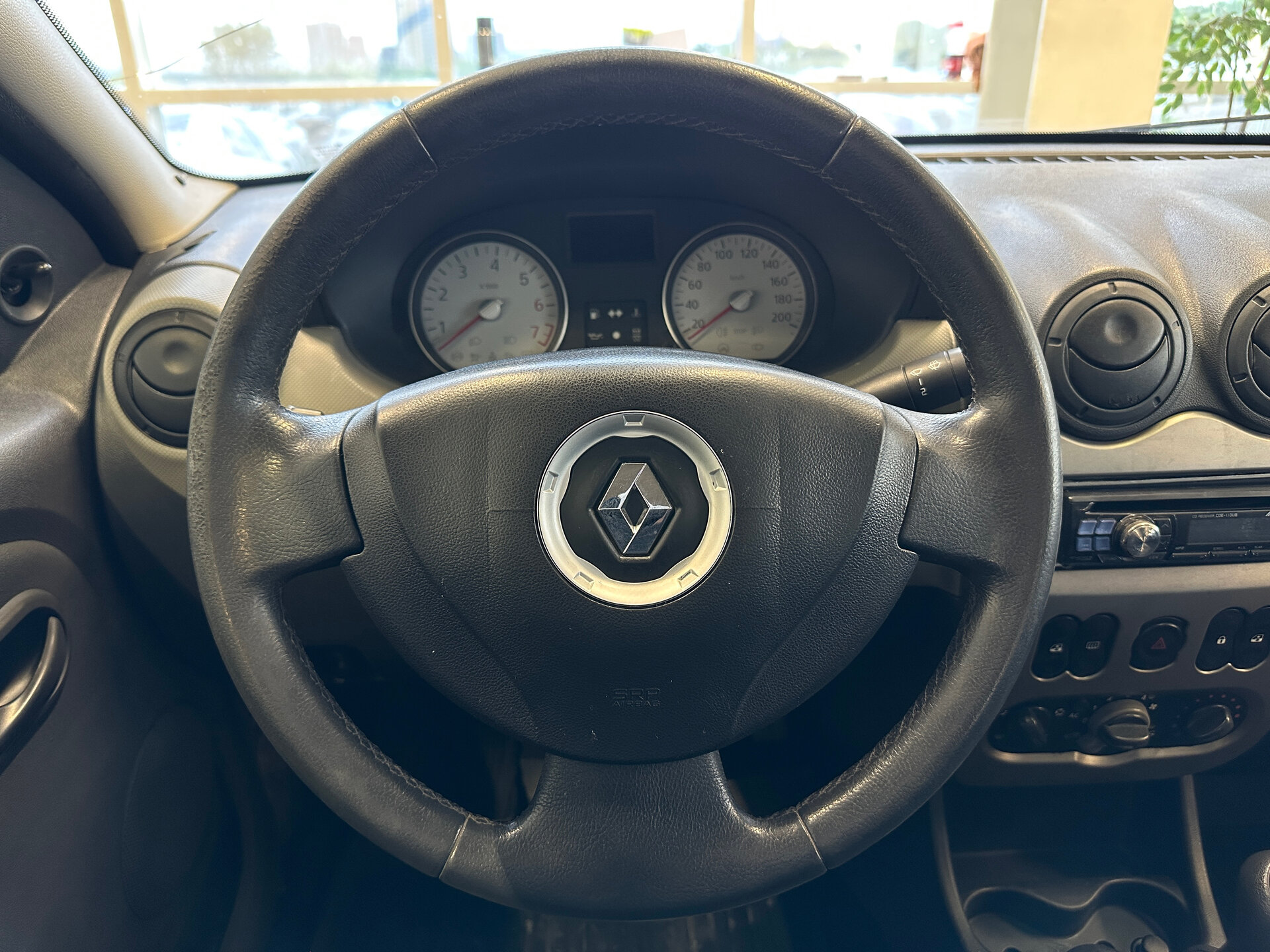 Renault Logan, I Рестайлинг 2010