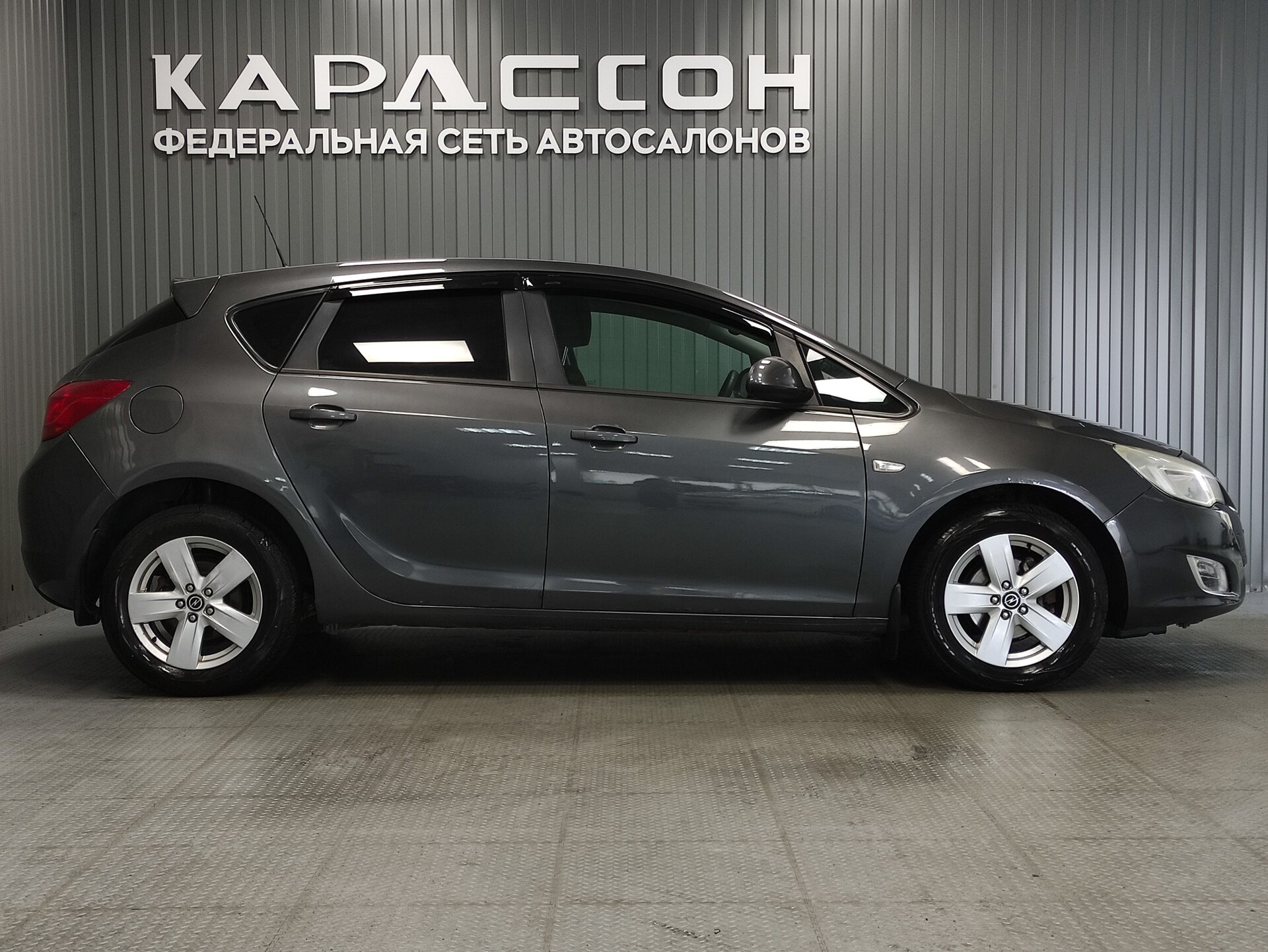 Opel Astra, J 2011