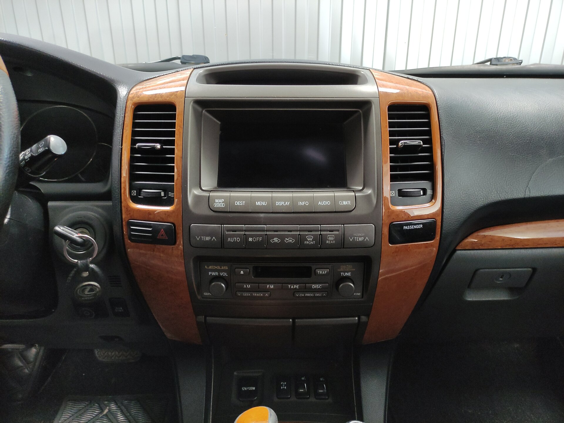 Lexus GX, I 2004