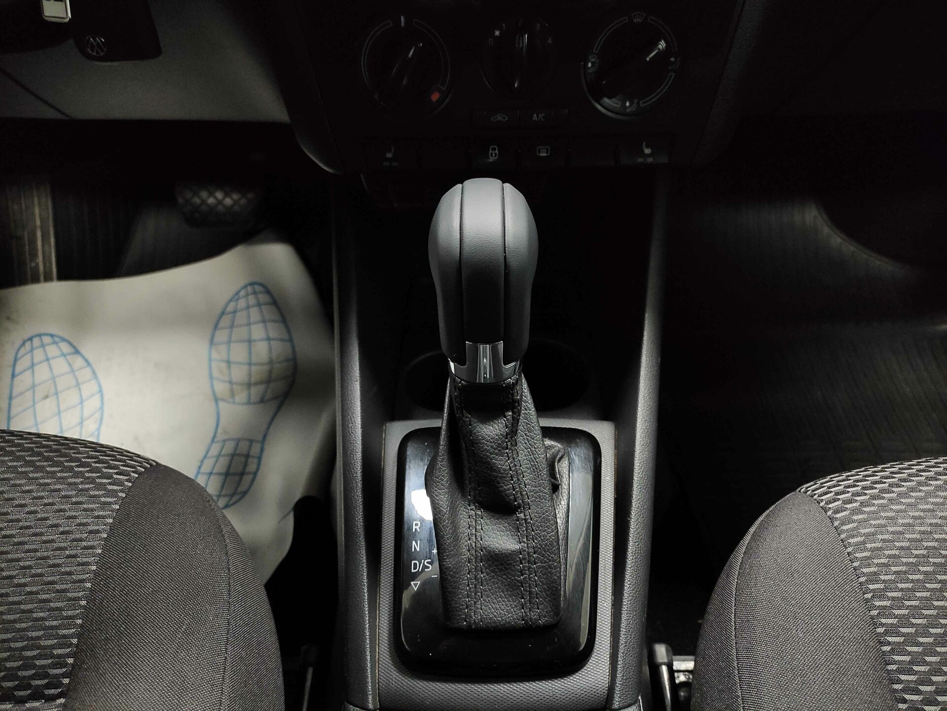 Volkswagen Polo, VI 2020