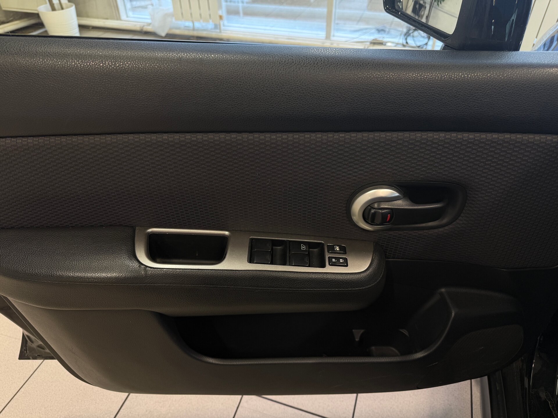 Nissan Tiida, I 2007
