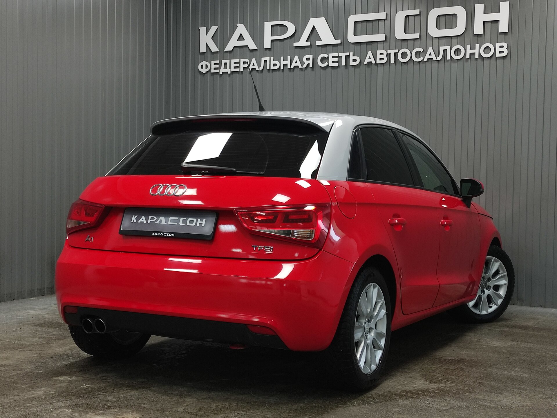 Audi A1, I (8X) 2013