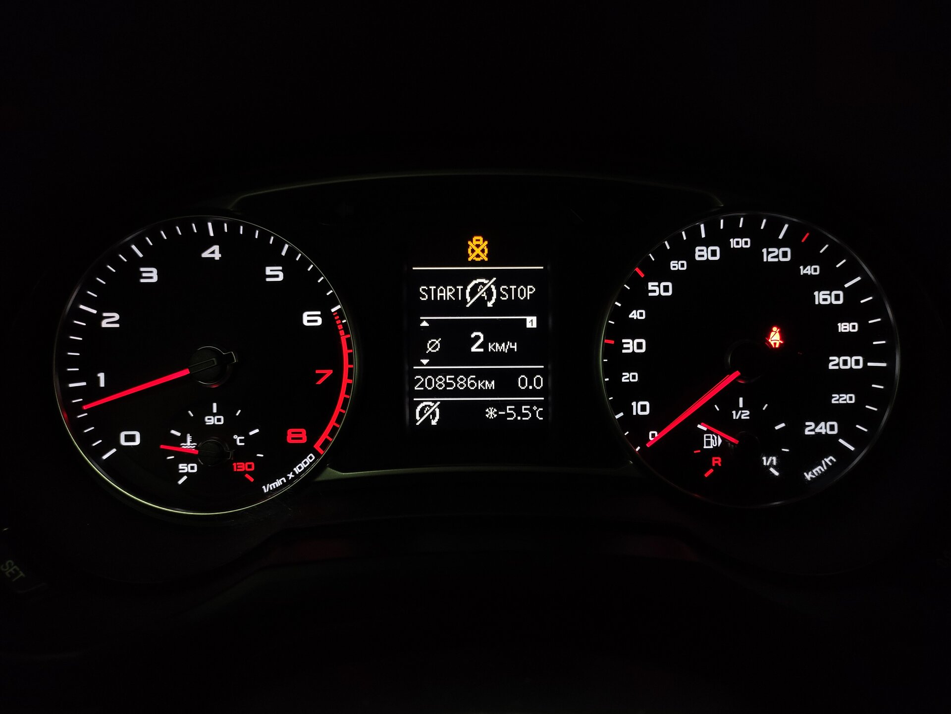 Audi A1, I (8X) 2013