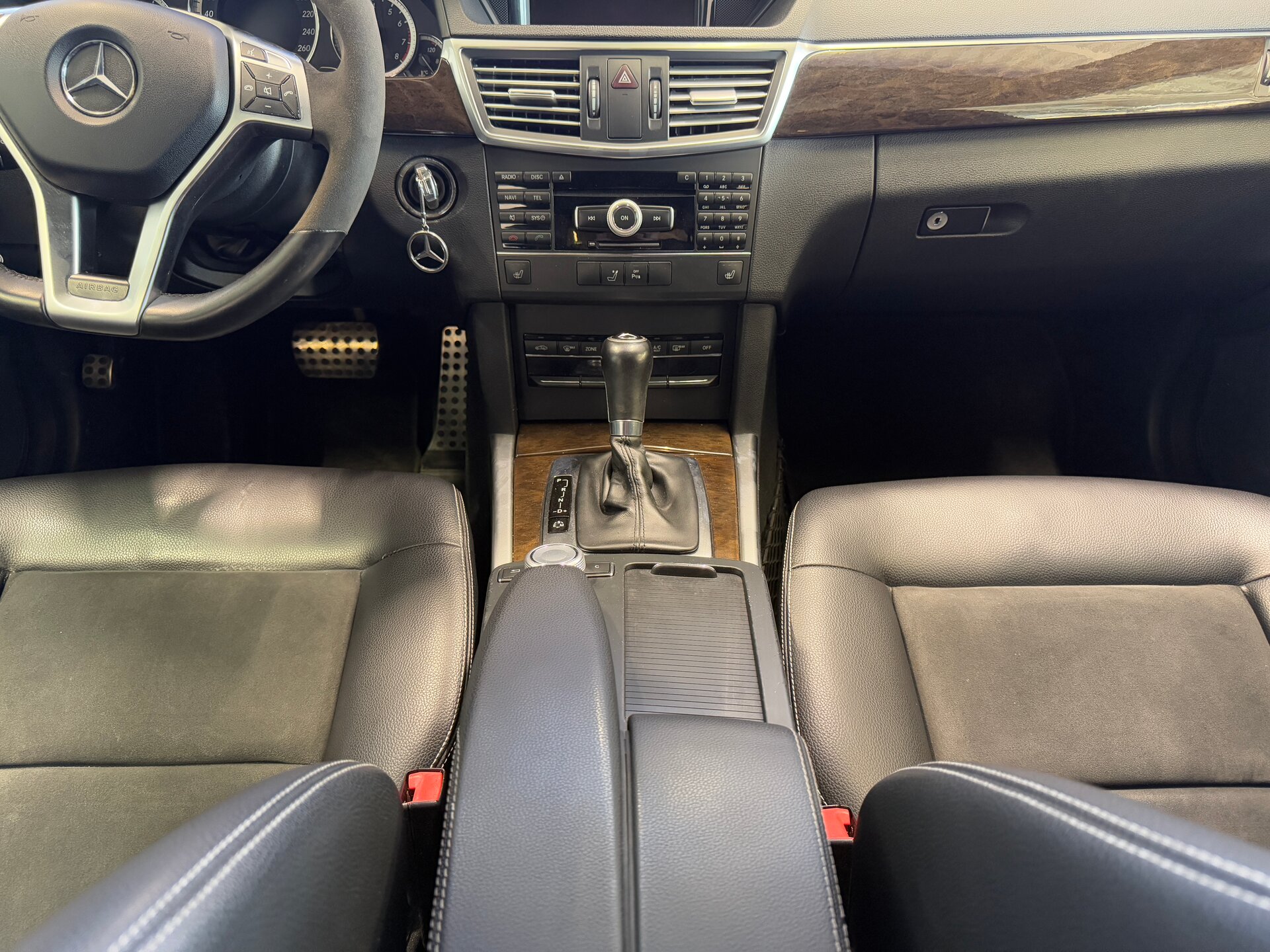 Mercedes-Benz E-Класс, IV (W212, S212, C207) 2011 Mercedes-Benz E-Класс, IV (W212, S212, C207) 2011