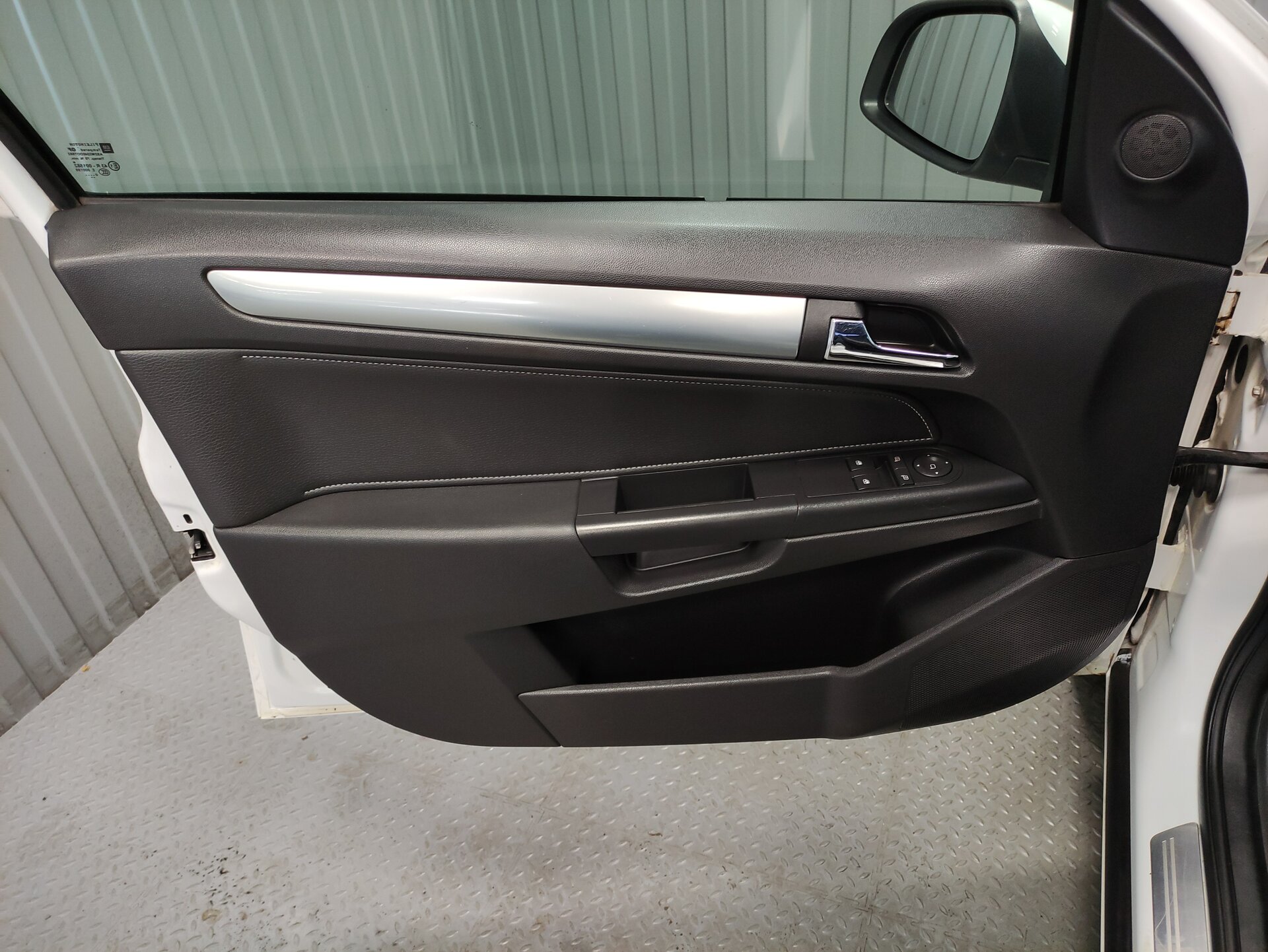 Opel Astra, H Рестайлинг 2011 Opel Astra, H Рестайлинг 2011