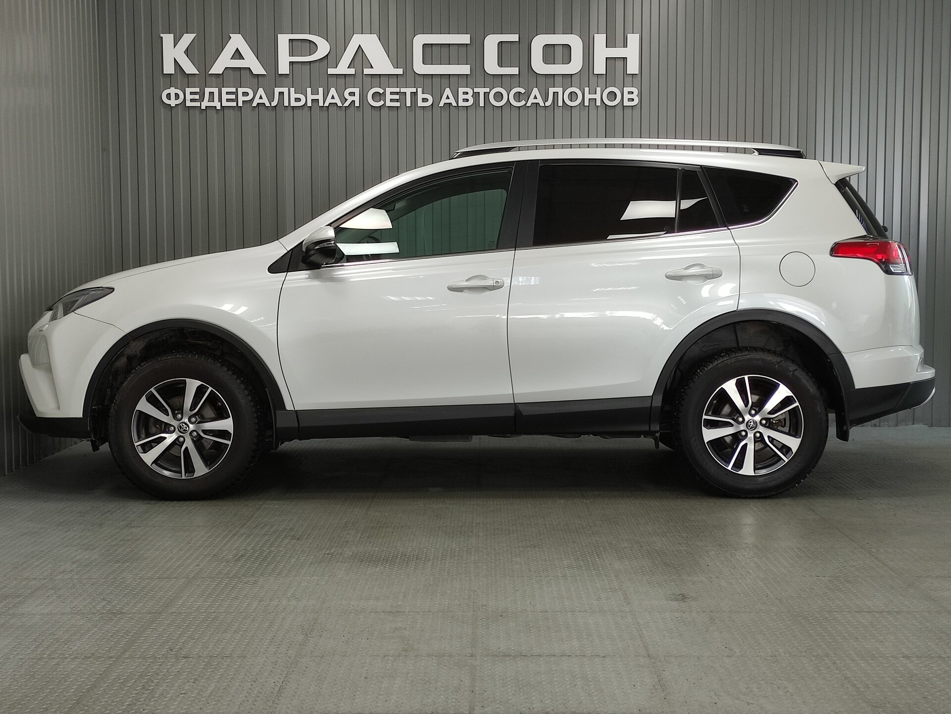 Toyota RAV4, IV (XA40) Рестайлинг 2019