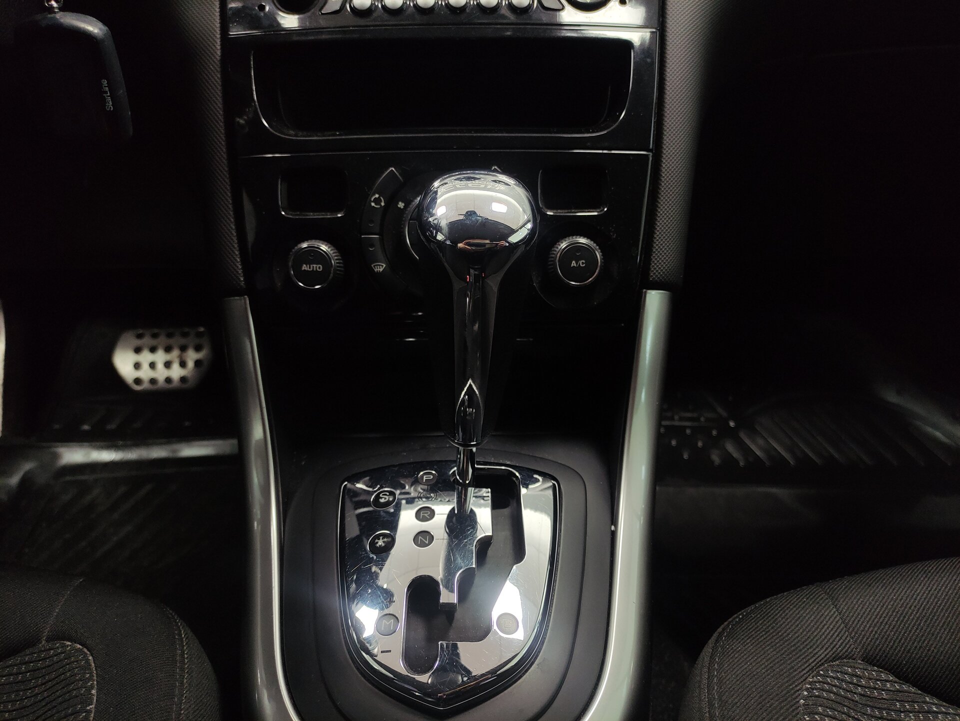 Peugeot 308, I Рестайлинг 2012
