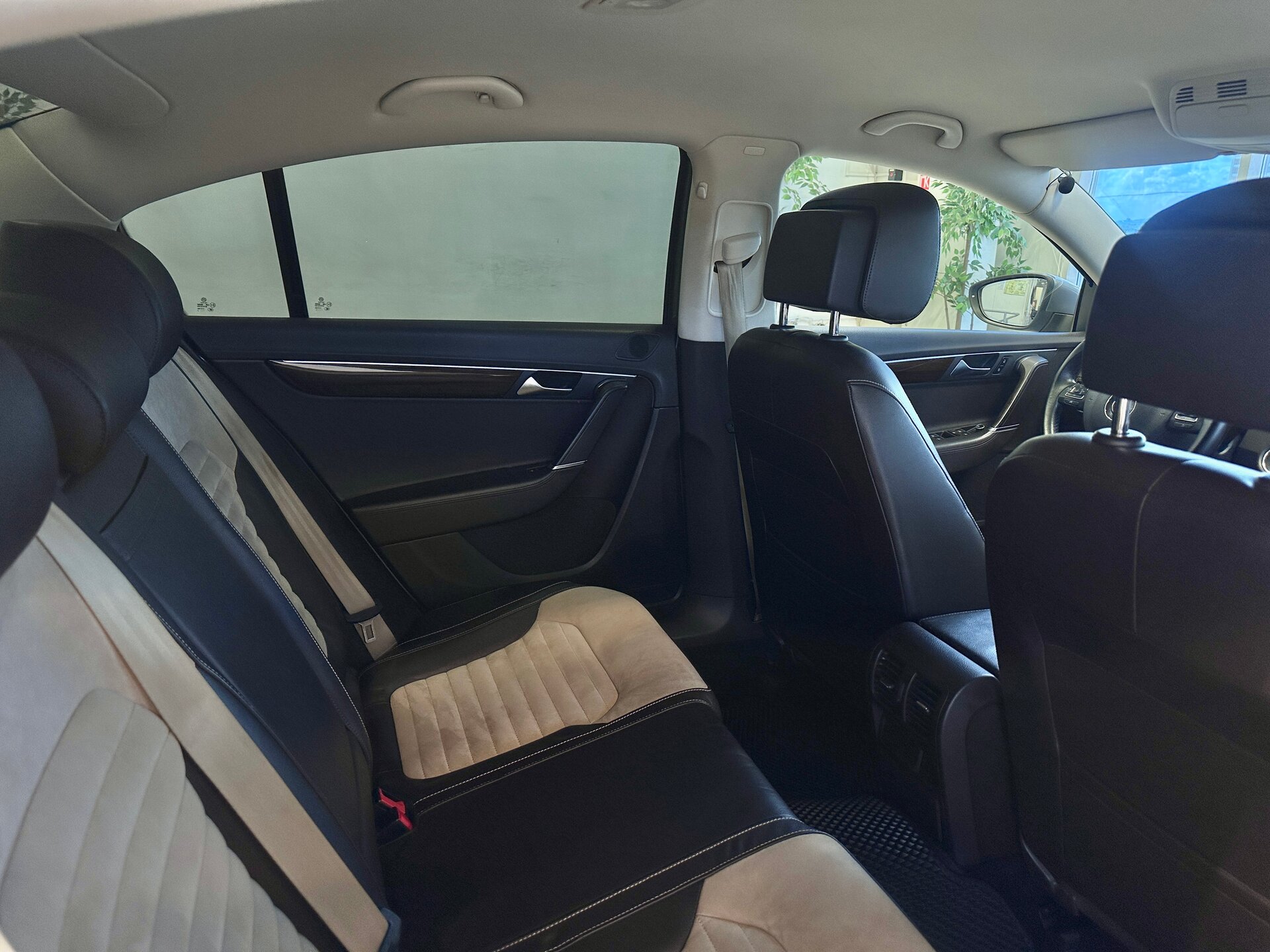 Volkswagen Passat, B7 2012