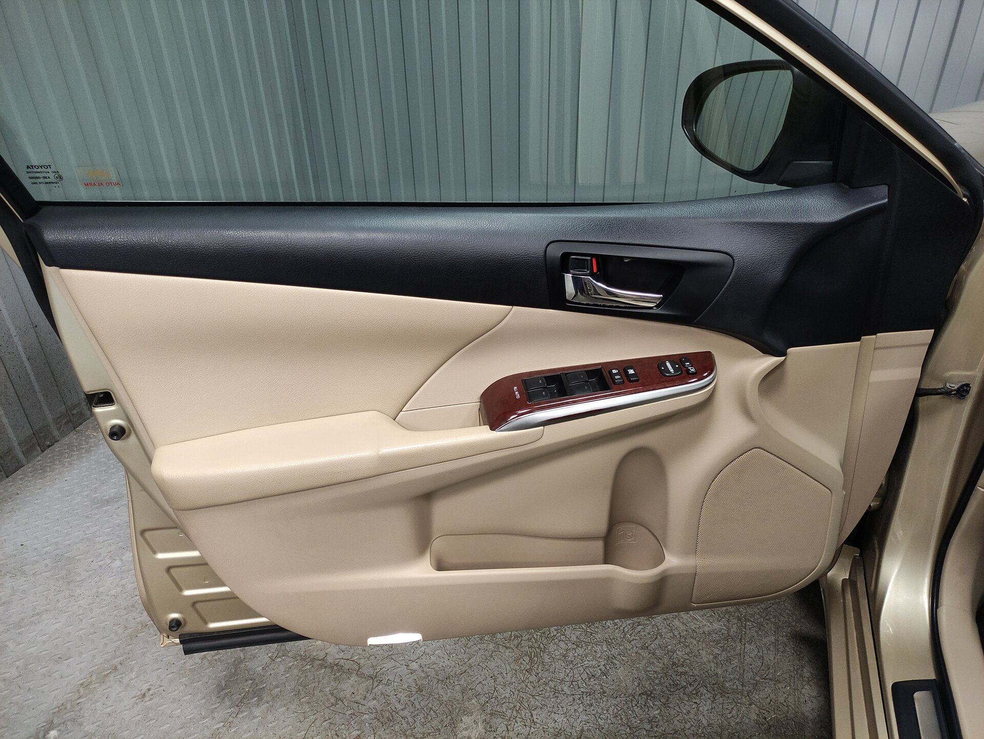 Toyota Camry, VII (XV50) 2012