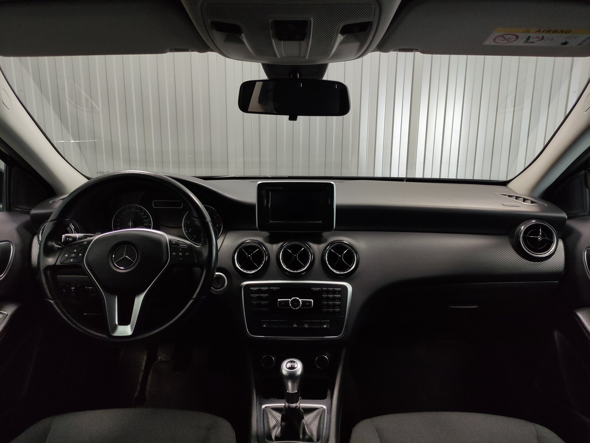 Mercedes-Benz A-Класс, III (W176) 2014 Mercedes-Benz A-Класс, III (W176) 2014