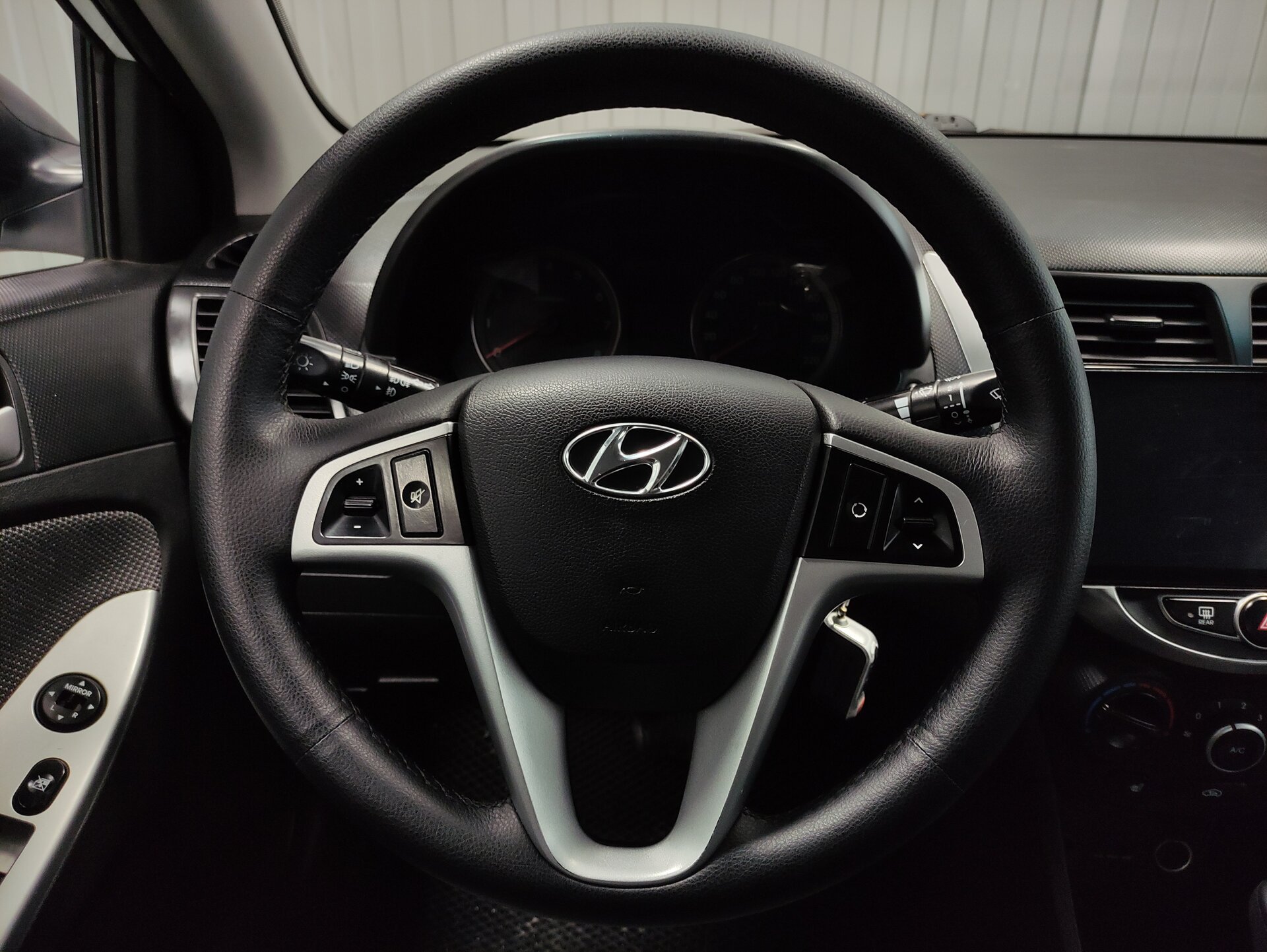 Hyundai Solaris, I 2014