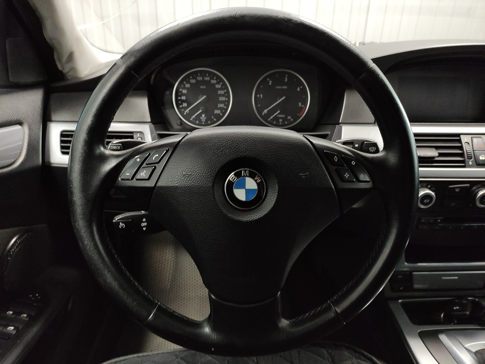 BMW 5 серии, V (E60/E61) Рестайлинг 2008 BMW 5 серии, V (E60/E61) Рестайлинг 2008