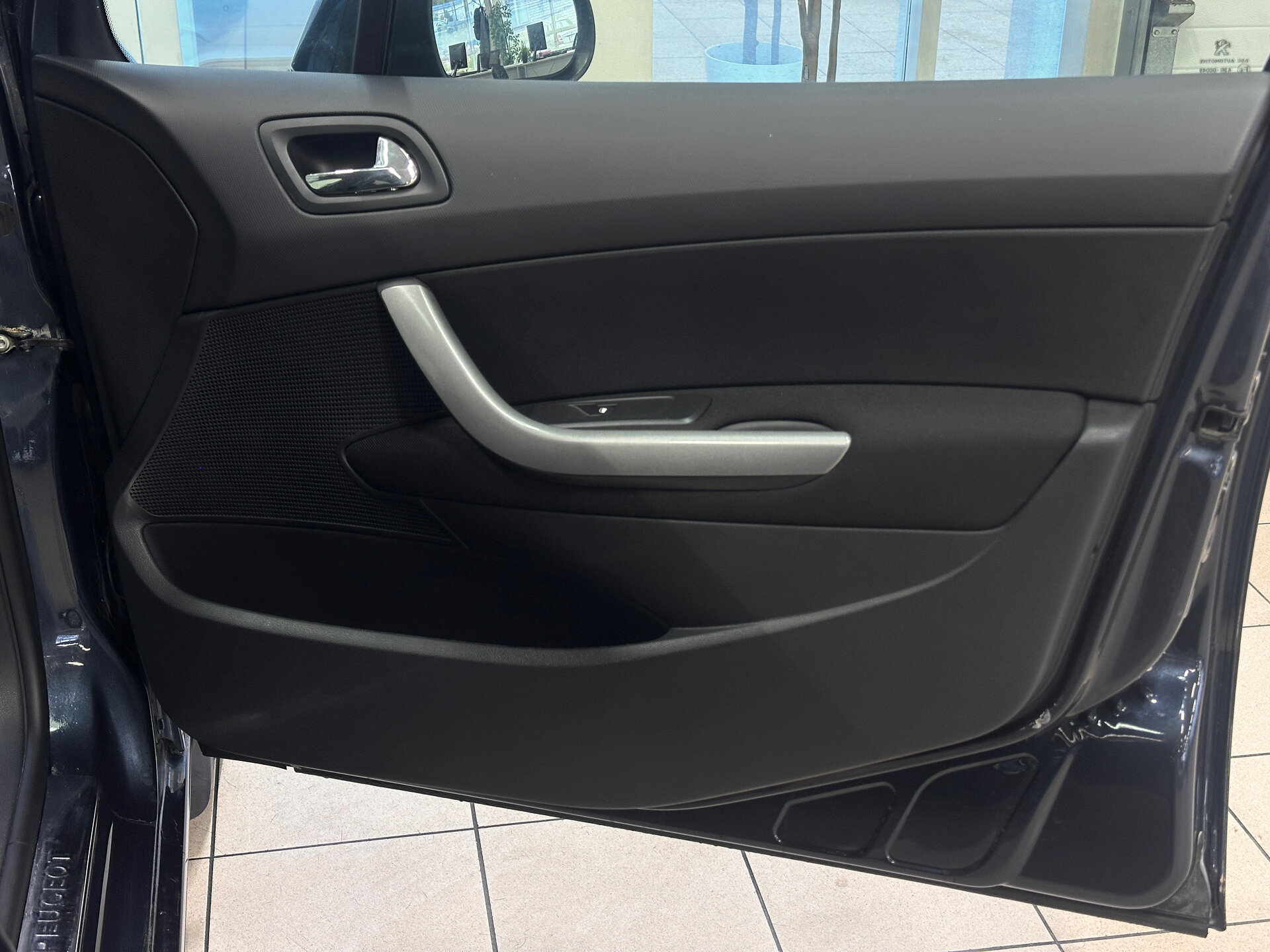 Peugeot 408, I 2014