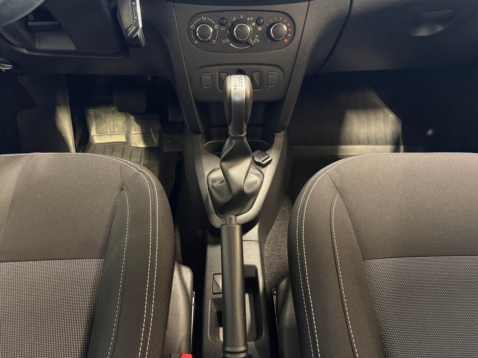 Renault Sandero, II Рестайлинг 2021 Renault Sandero, II Рестайлинг 2021