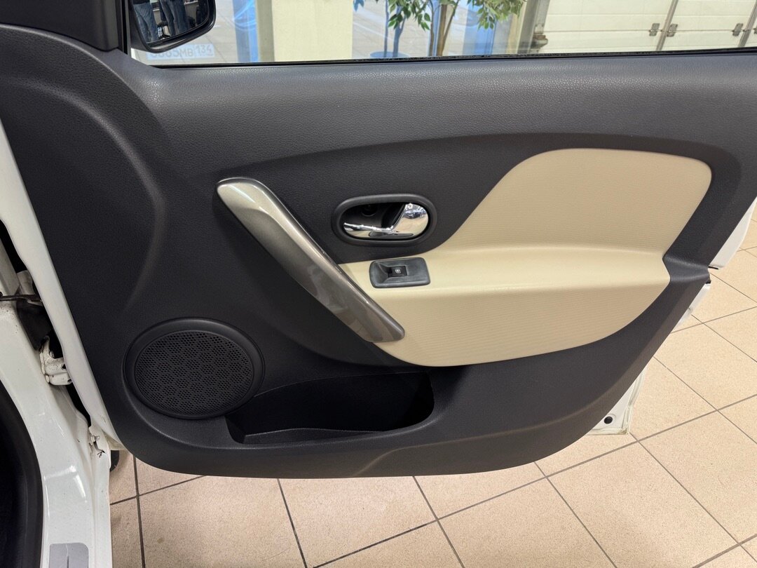 Renault Logan, II 2014 Renault Logan, II 2014