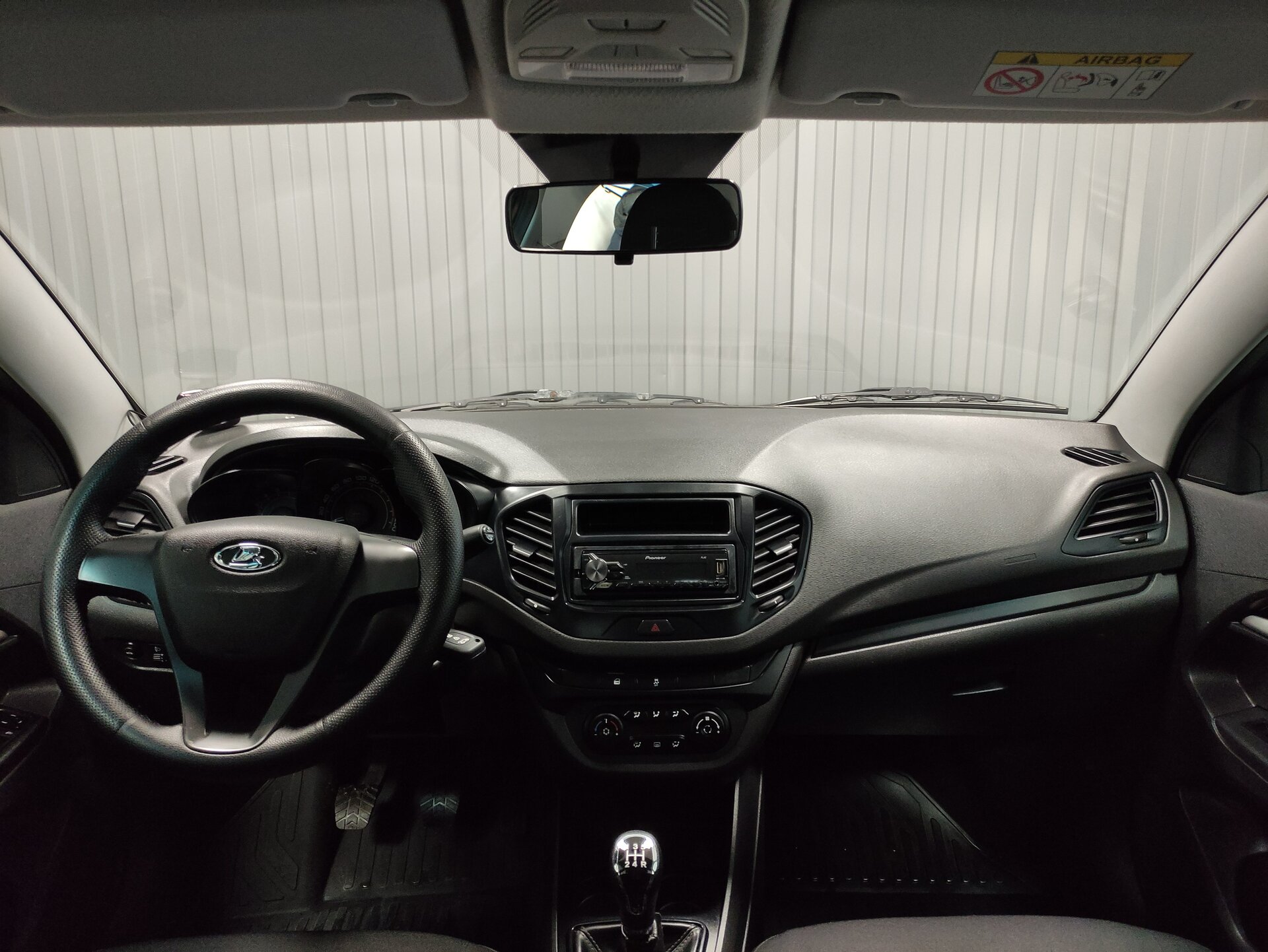 Lada (ВАЗ) Vesta, I 2018 Lada (ВАЗ) Vesta, I 2018