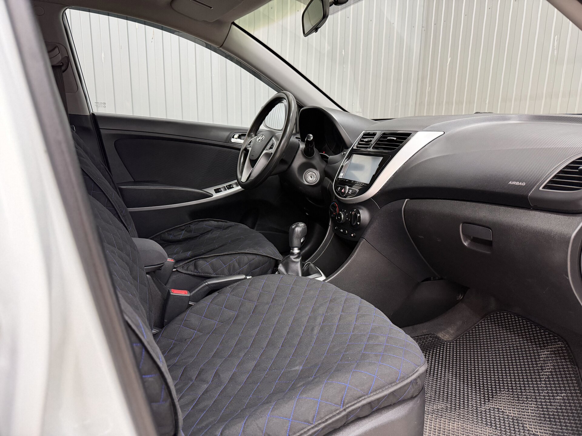 Hyundai Solaris, I 2013