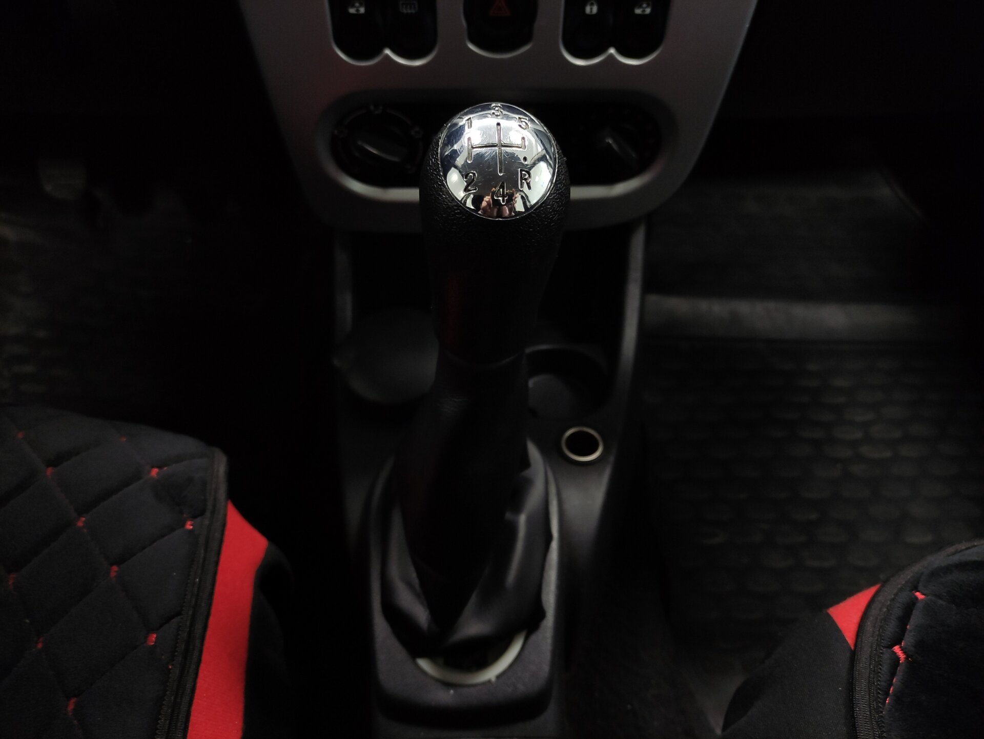 Renault Sandero, I 2011 Renault Sandero, I 2011