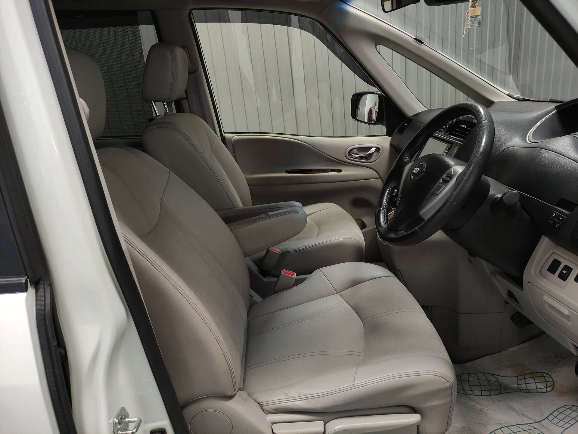 Nissan Serena, IV (C26) 2014