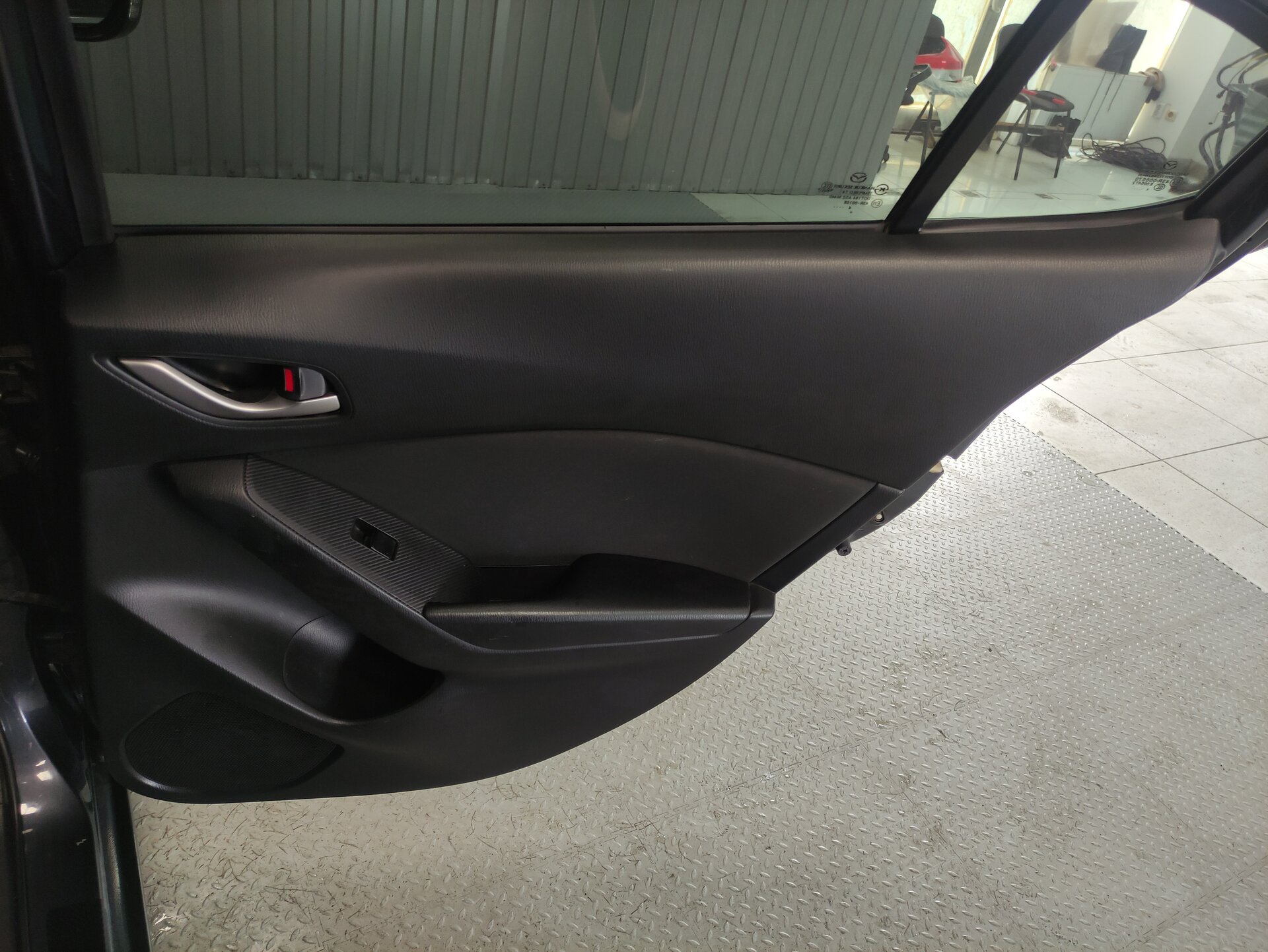 Mazda 3, III (BM) 2014