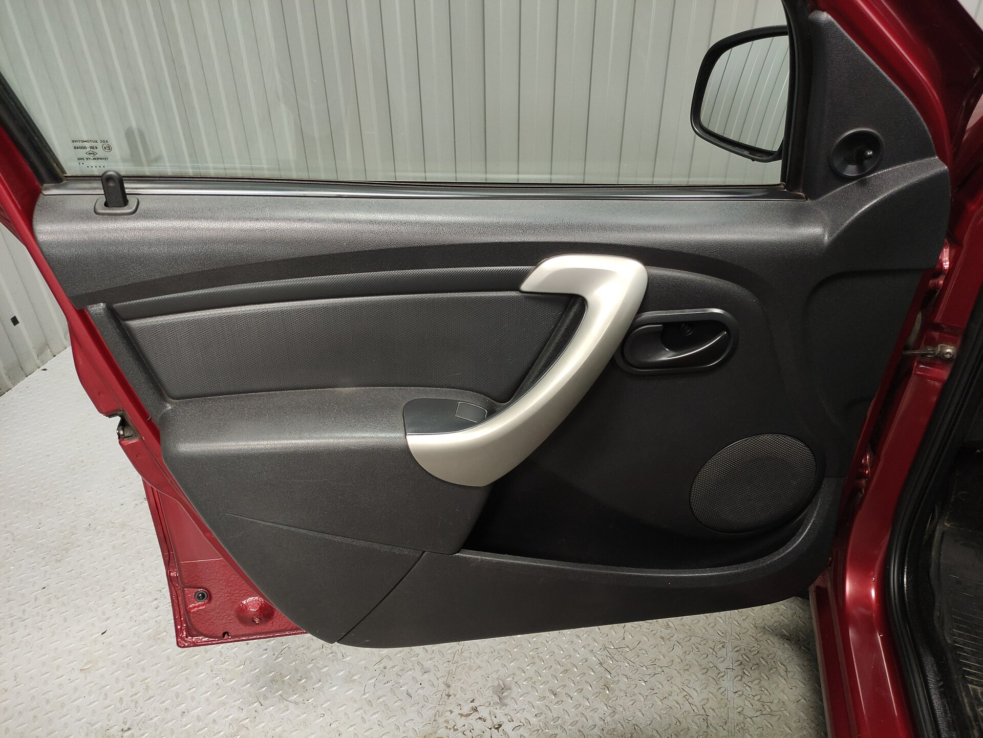 Renault Sandero, I 2011