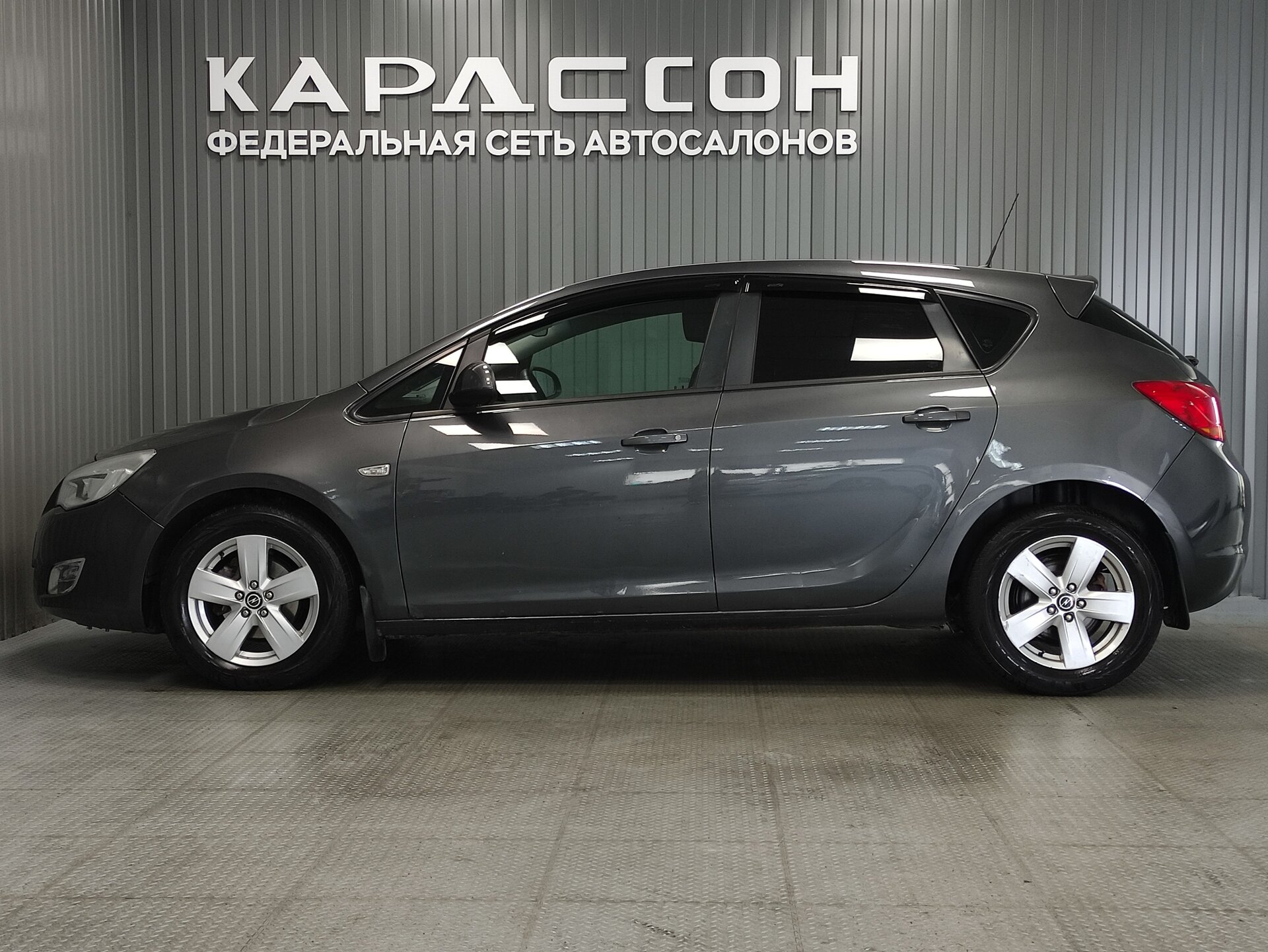 Opel Astra, J 2011