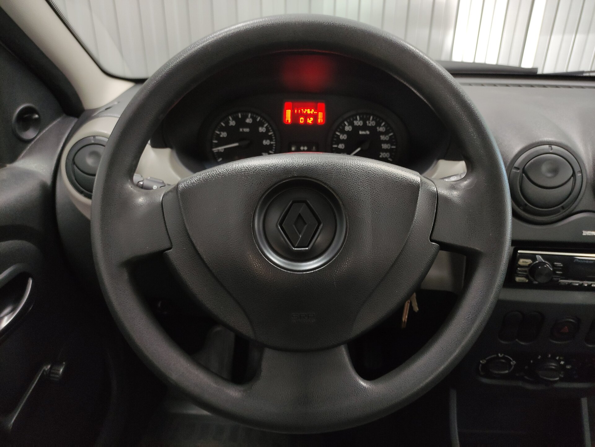Renault Logan, I Рестайлинг 2014 Renault Logan, I Рестайлинг 2014