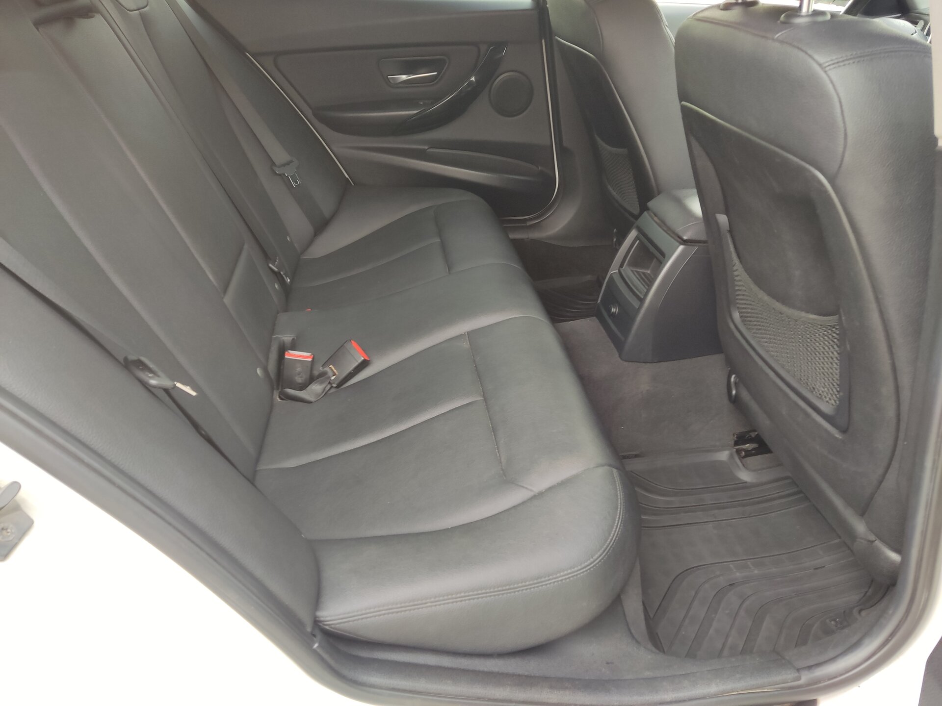 BMW 3 серии, VI (F3x) 2013