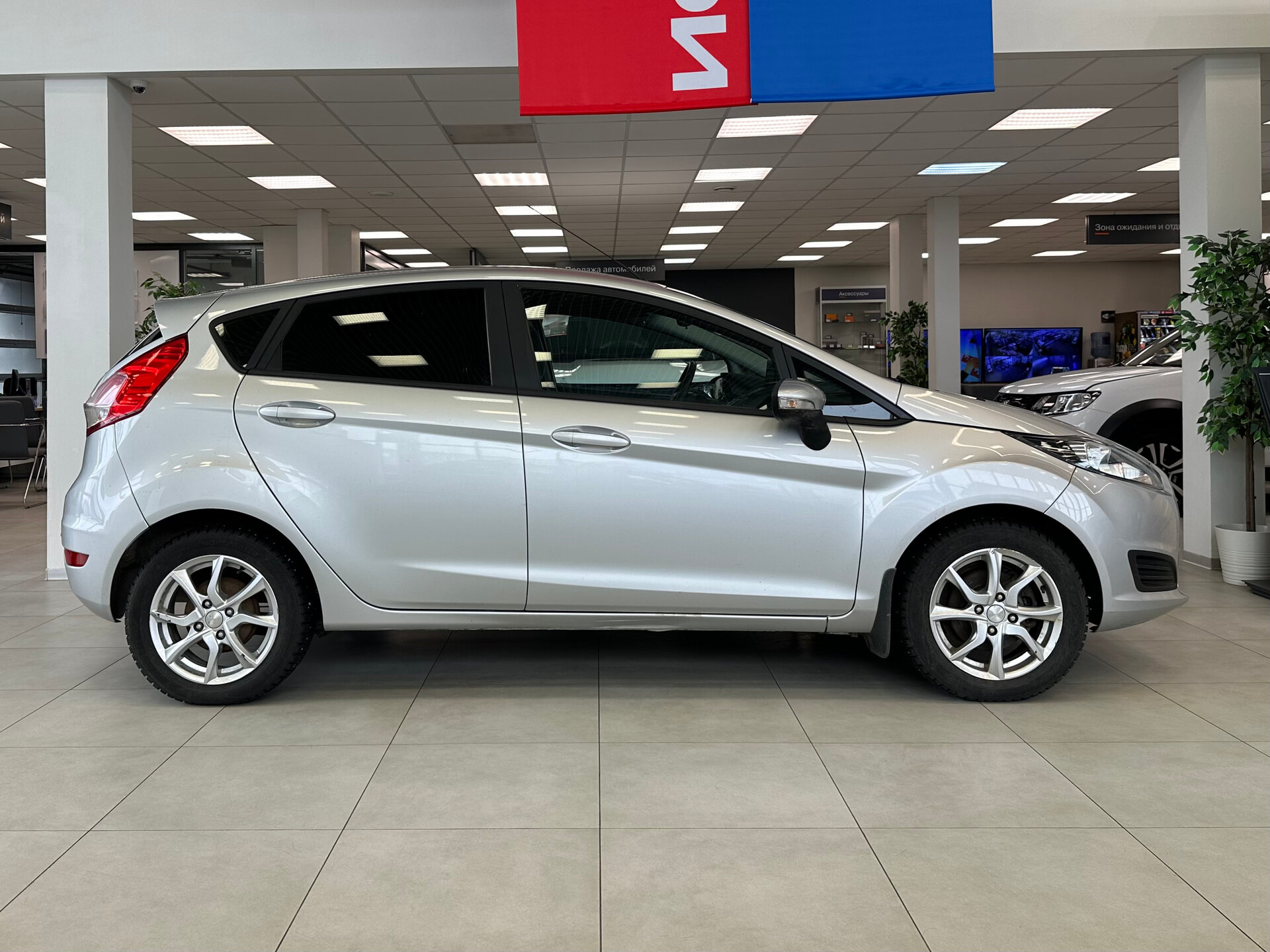 Ford Fiesta, Mk6 Рестайлинг 2016