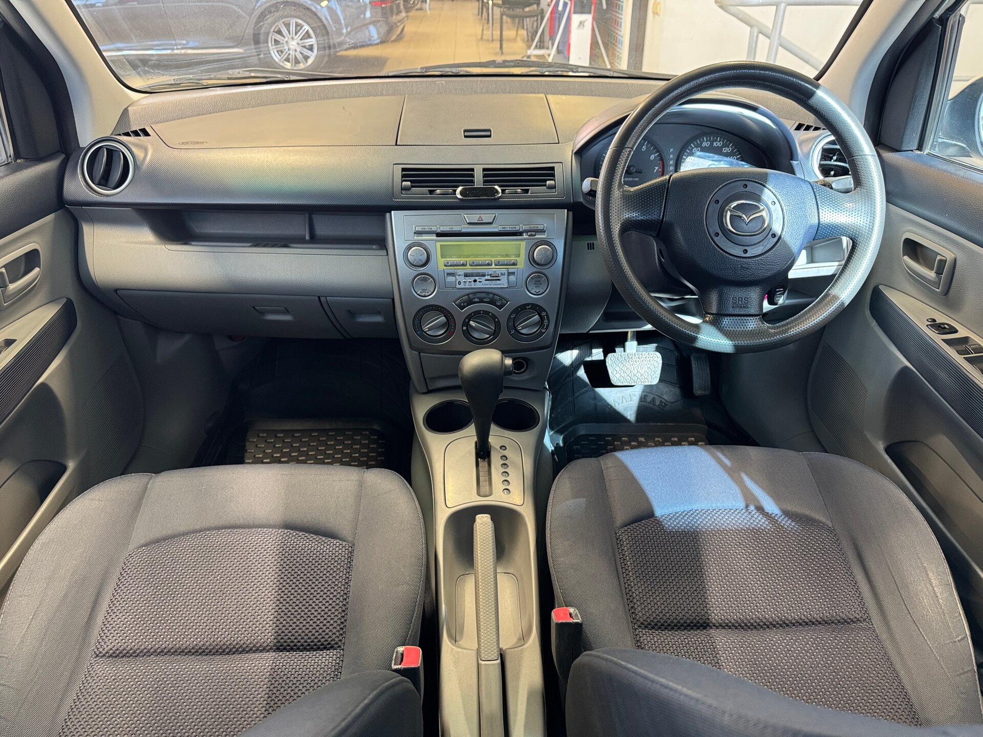 Mazda Demio, II (DY) 2003