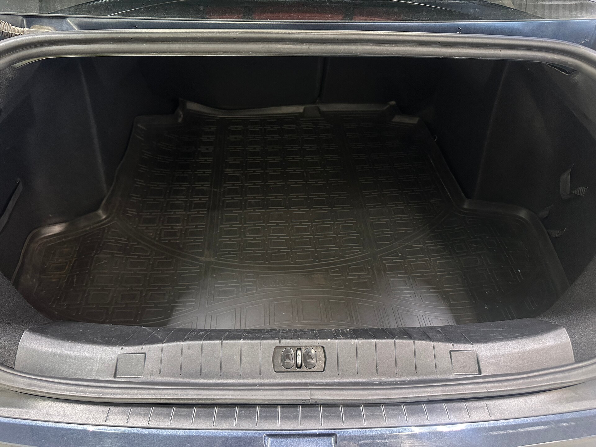 Peugeot 408, I 2014