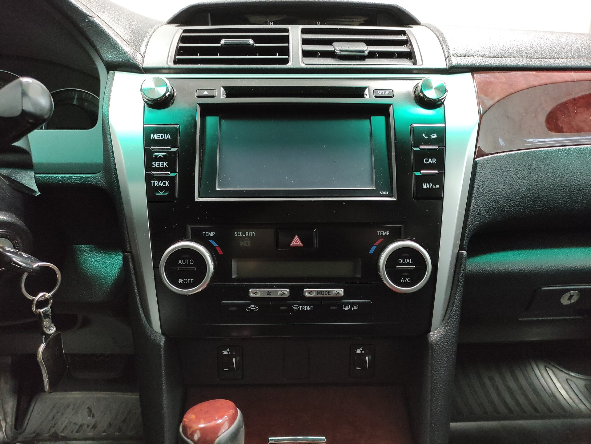 Toyota Camry, VII (XV50) 2012