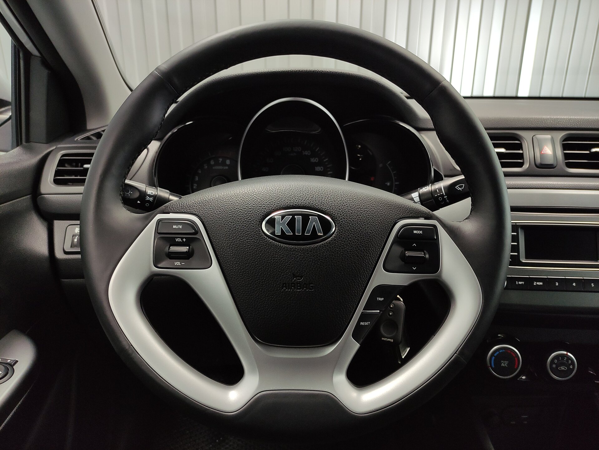 Kia Rio, III Рестайлинг 2017 Kia Rio, III Рестайлинг 2017
