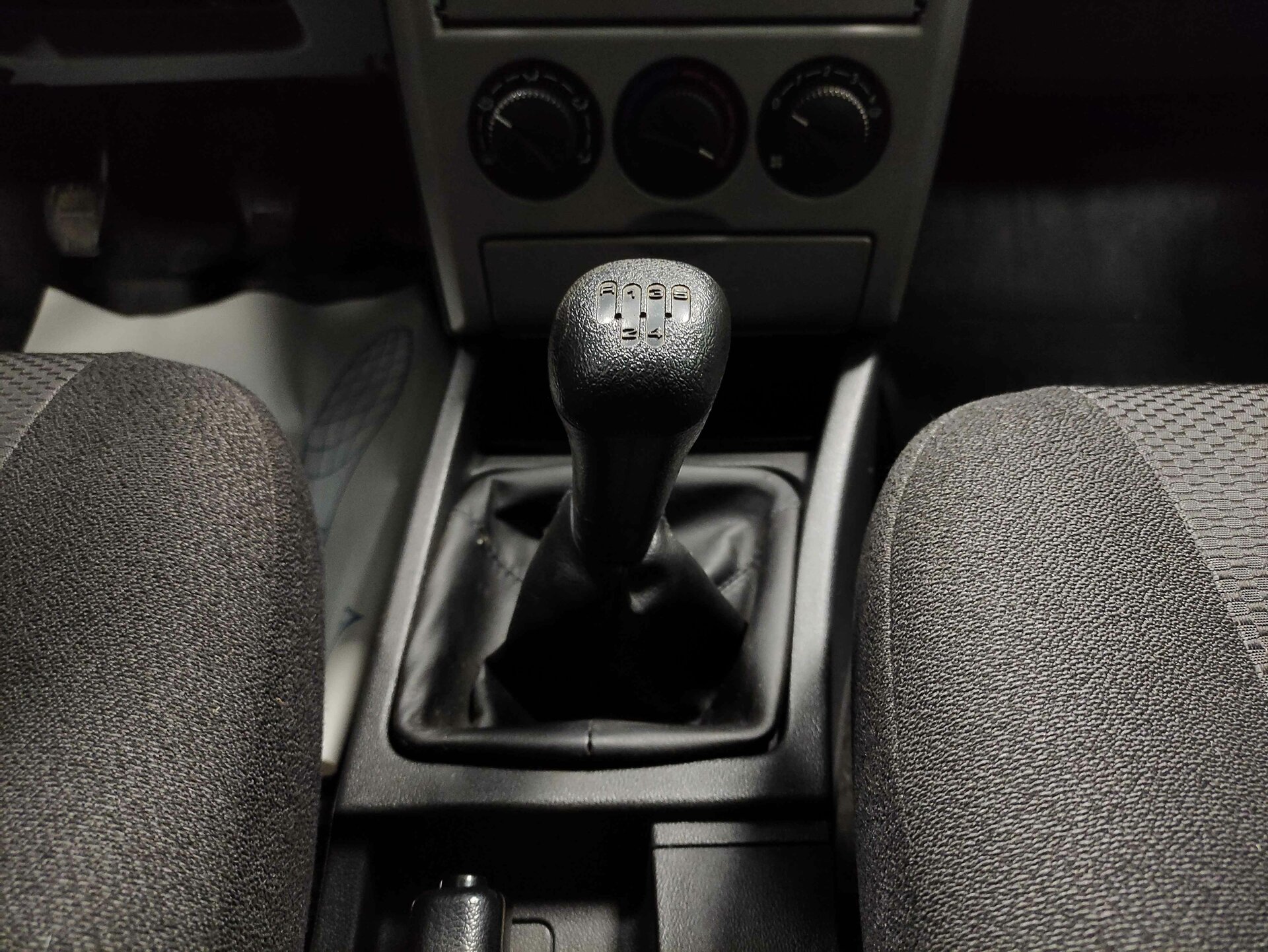 Lada (ВАЗ) Priora, I 2011