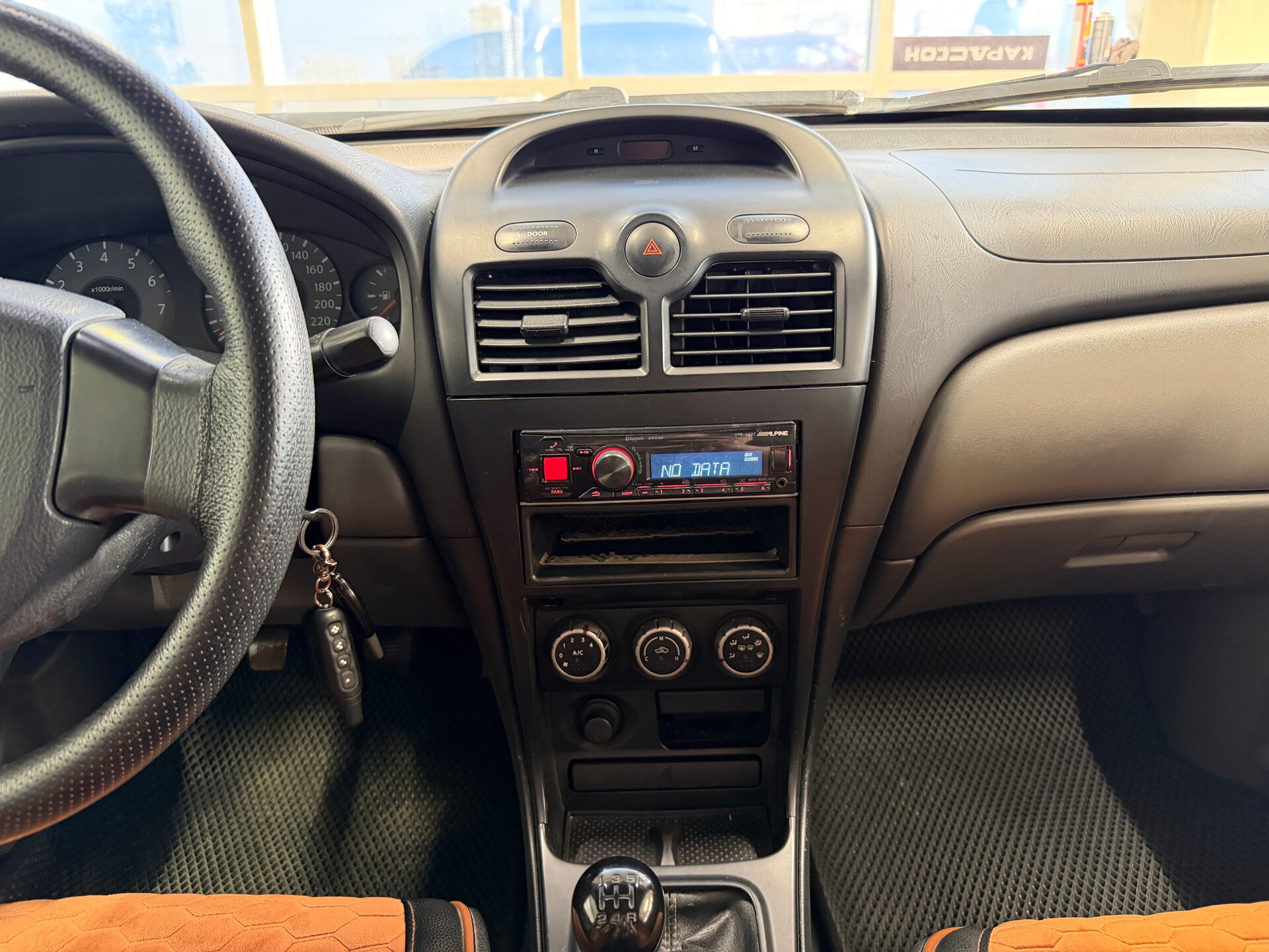 Nissan Almera Classic, I 2011