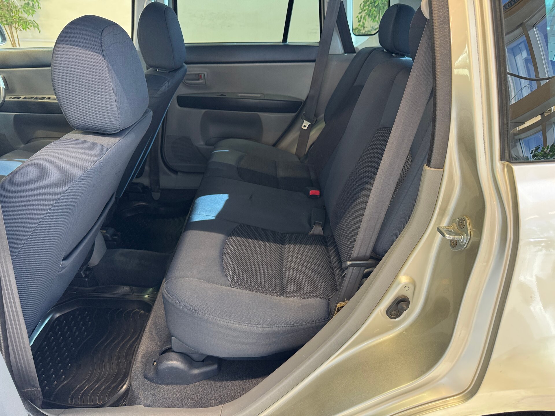 Mazda Demio, II (DY) 2003