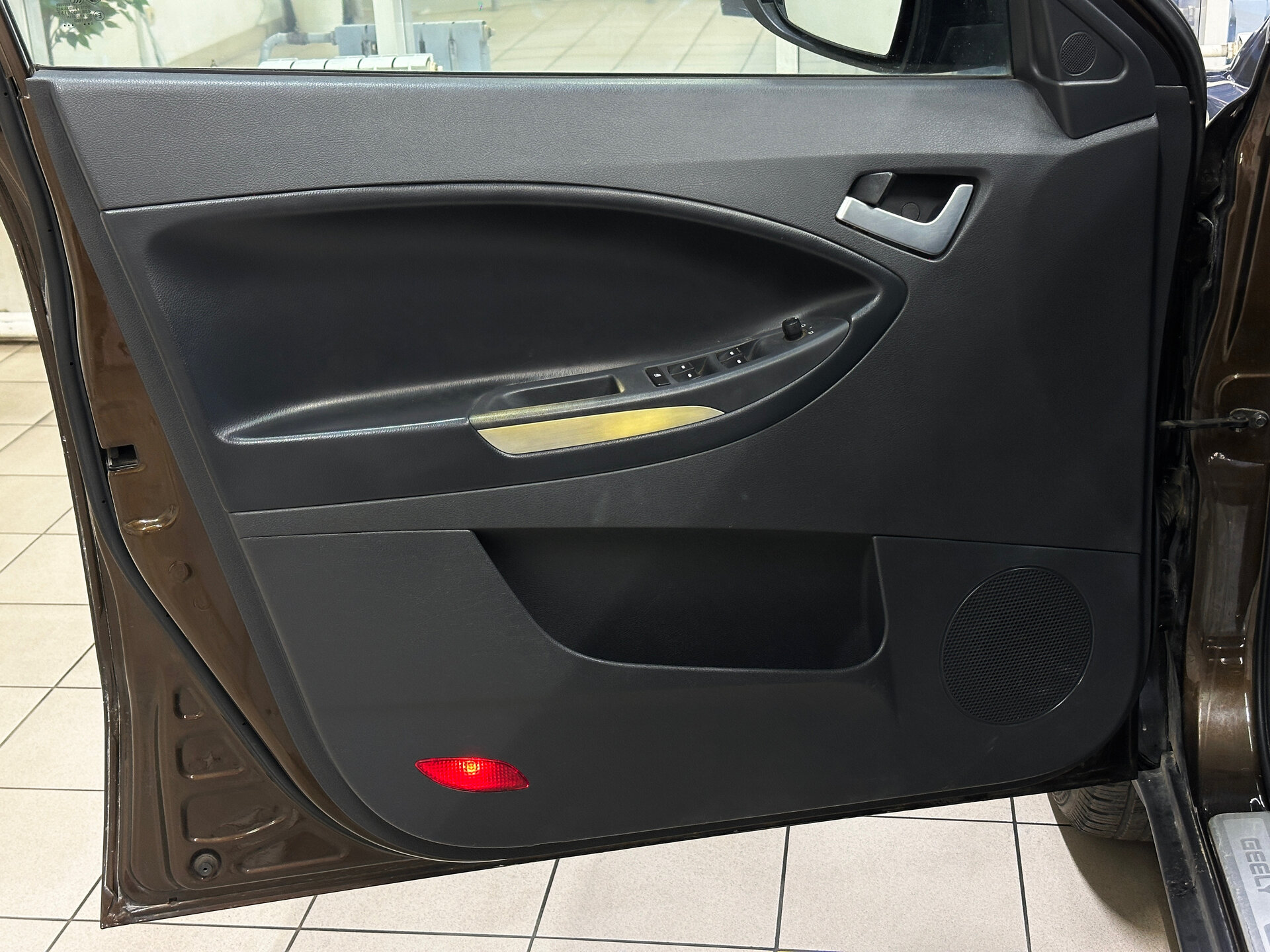 Geely Emgrand X7, I 2015