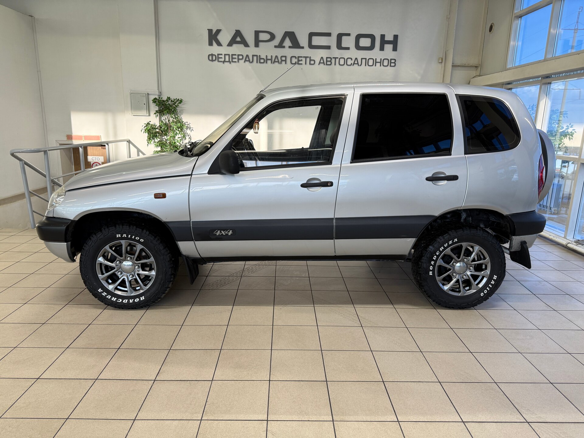 Chevrolet Niva, I 2008